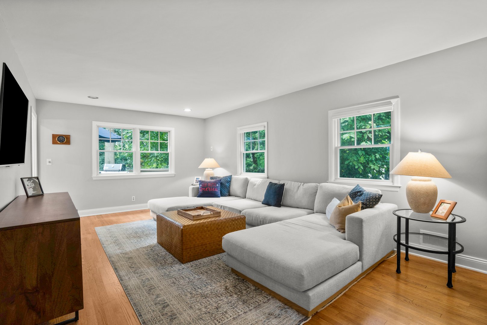 42 Iselin Terrace Photo 14