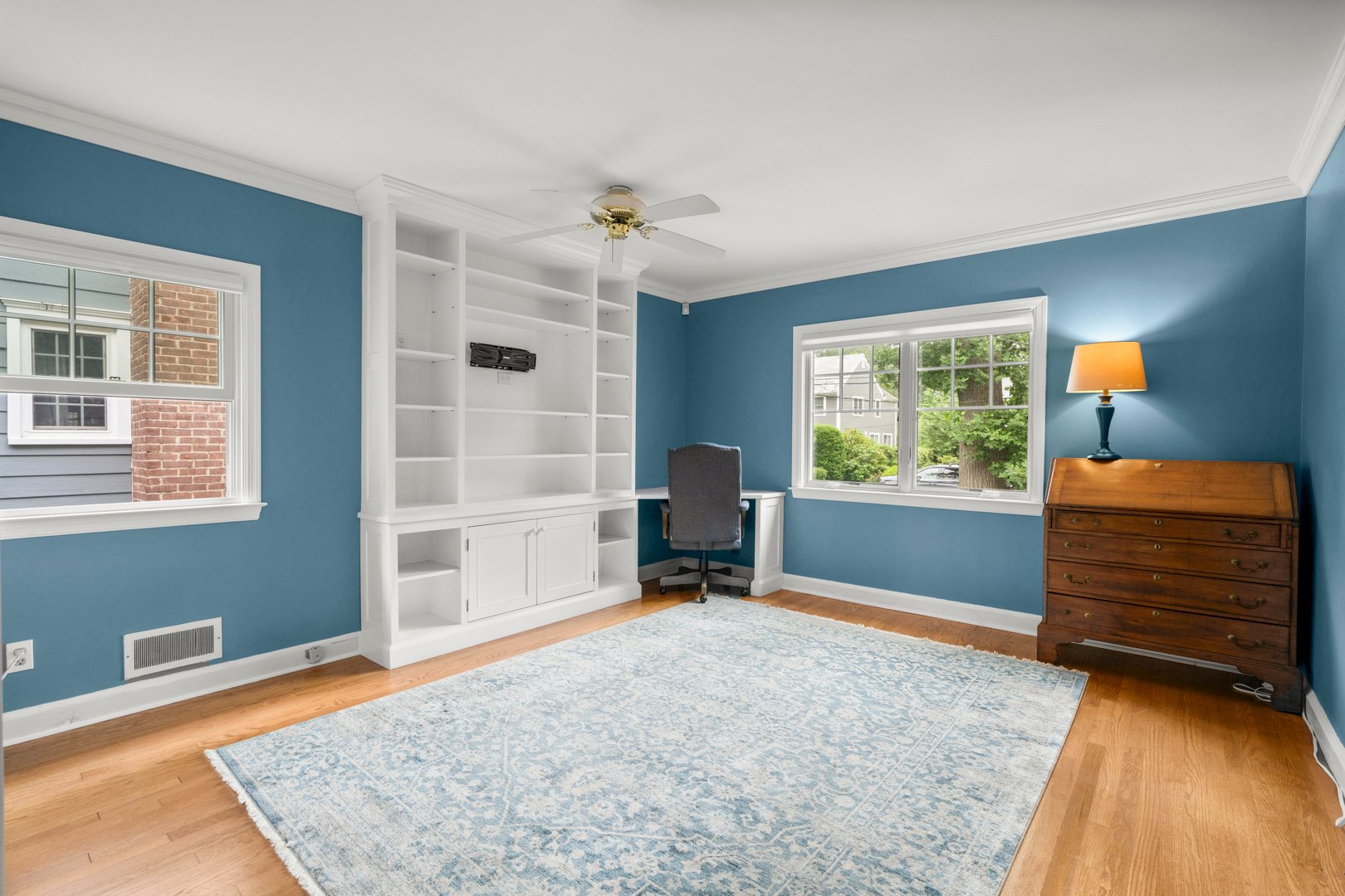 42 Iselin Terrace Photo 15