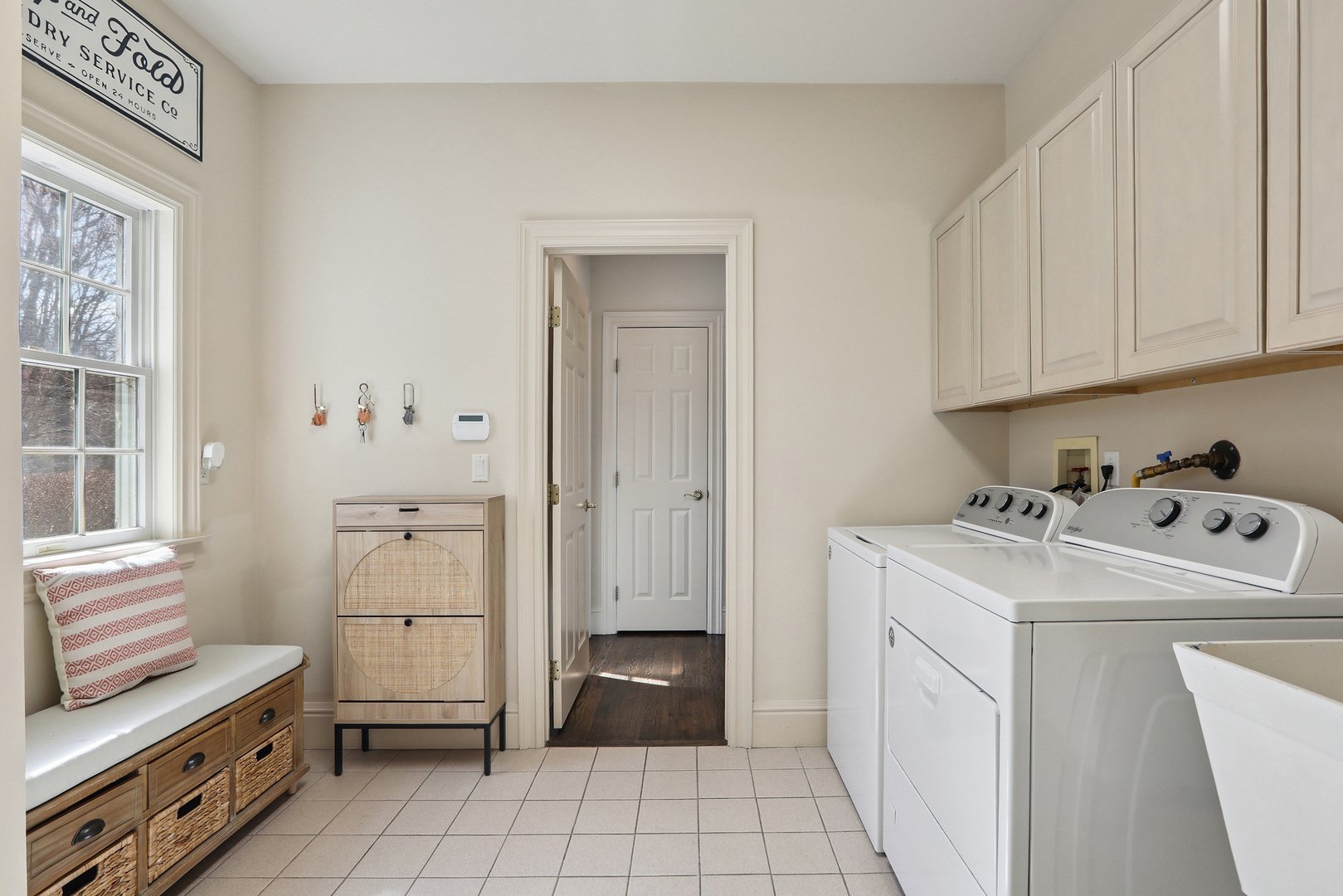 100 Chestnut Hill Road Photo 29