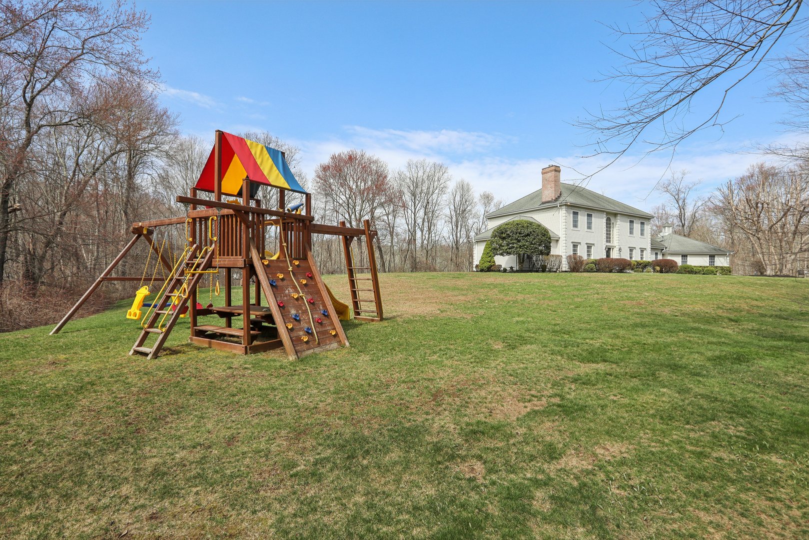 100 Chestnut Hill Road Photo 34