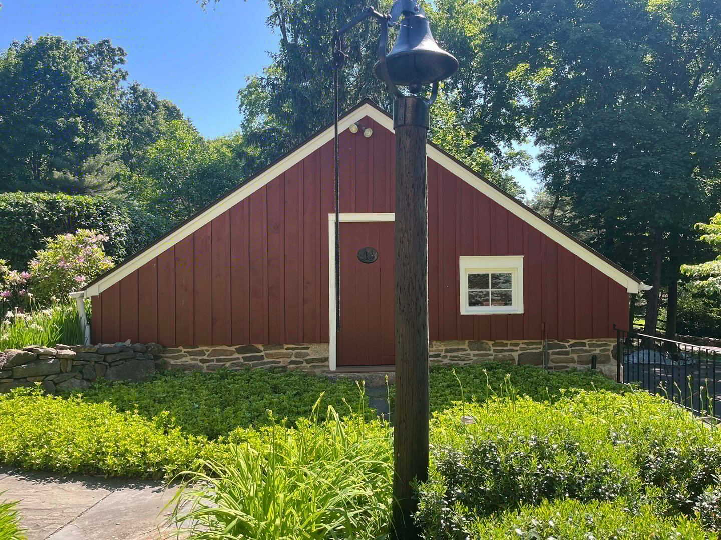 333 W Hartsdale Avenue Photo 39