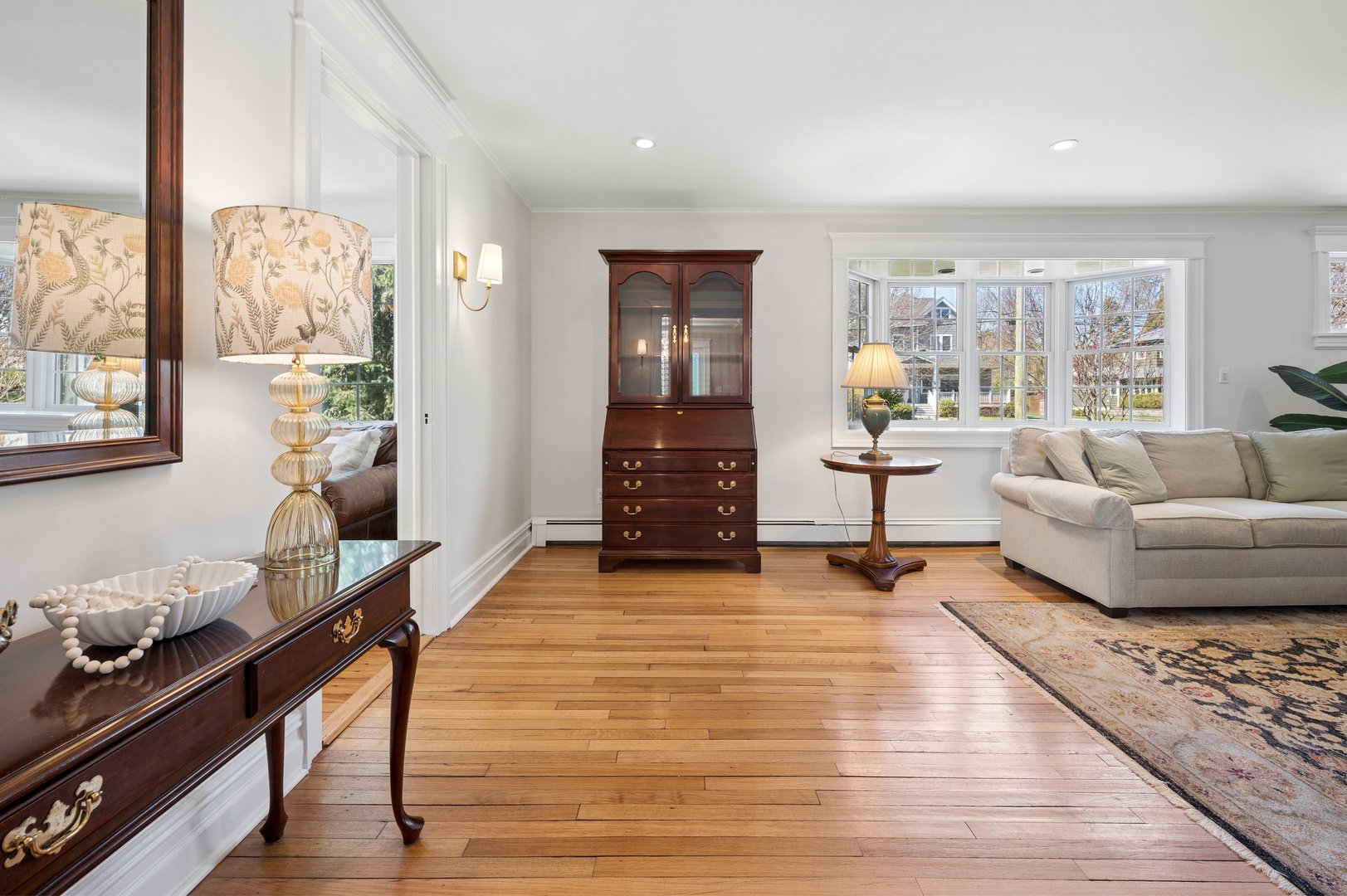 964 Highland Avenue Photo 9