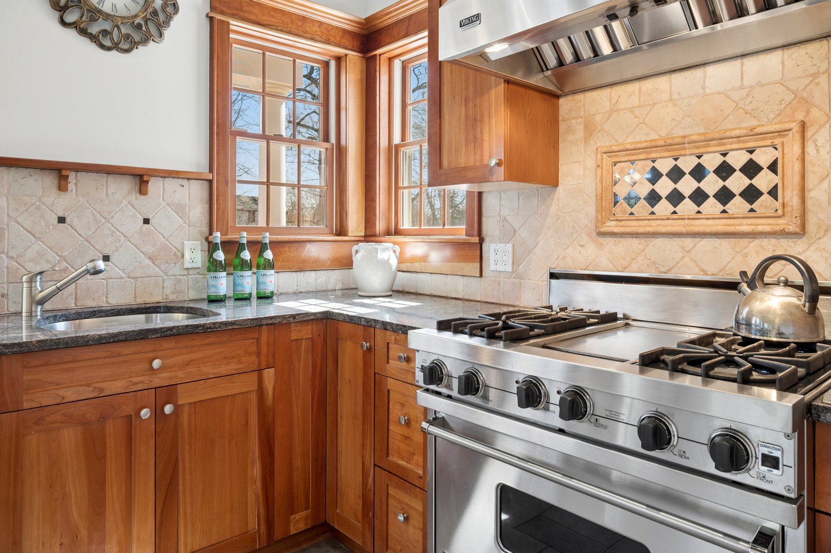 964 Highland Avenue Photo 19