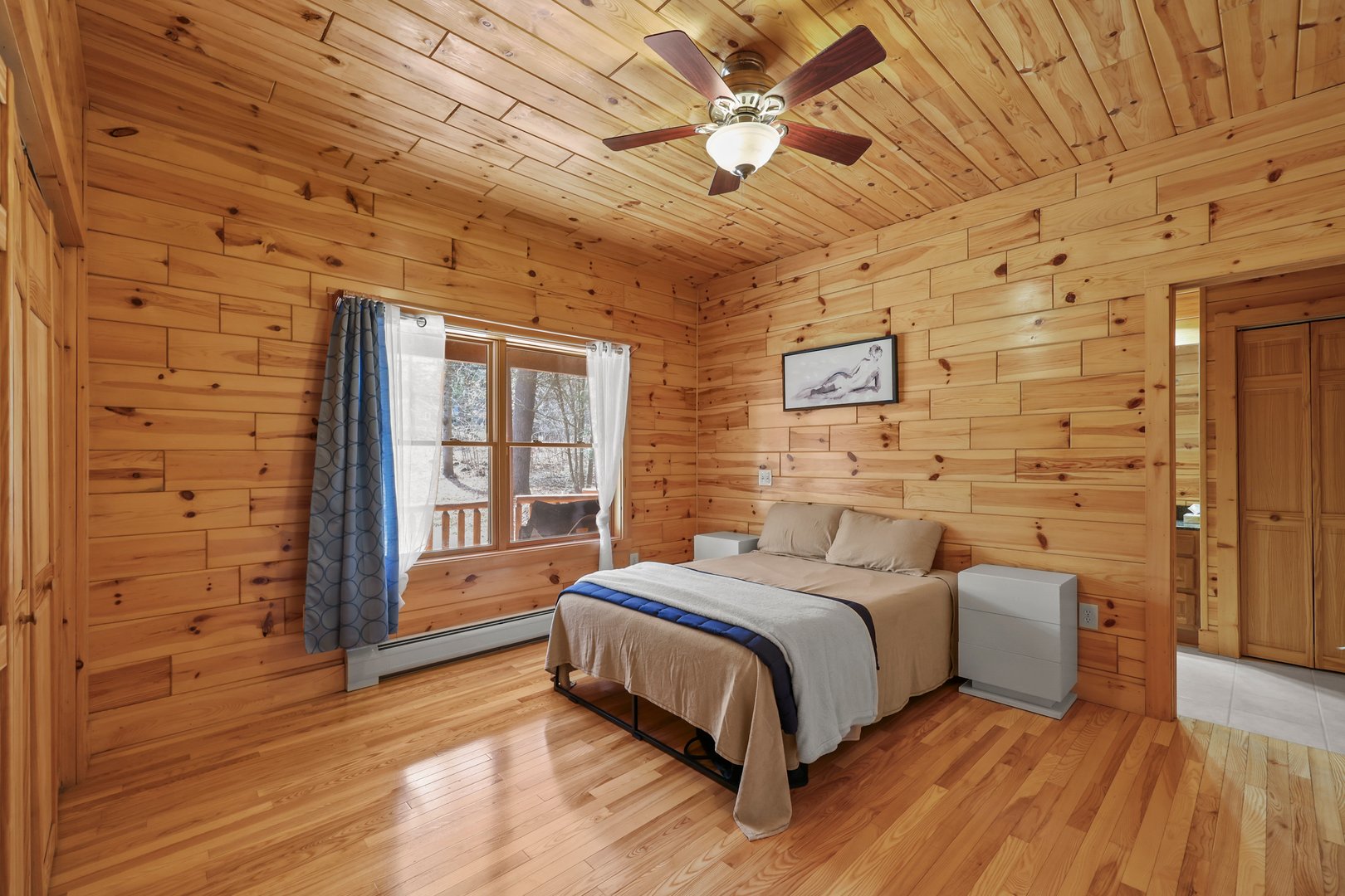 633 E Otis Rd Photo 23