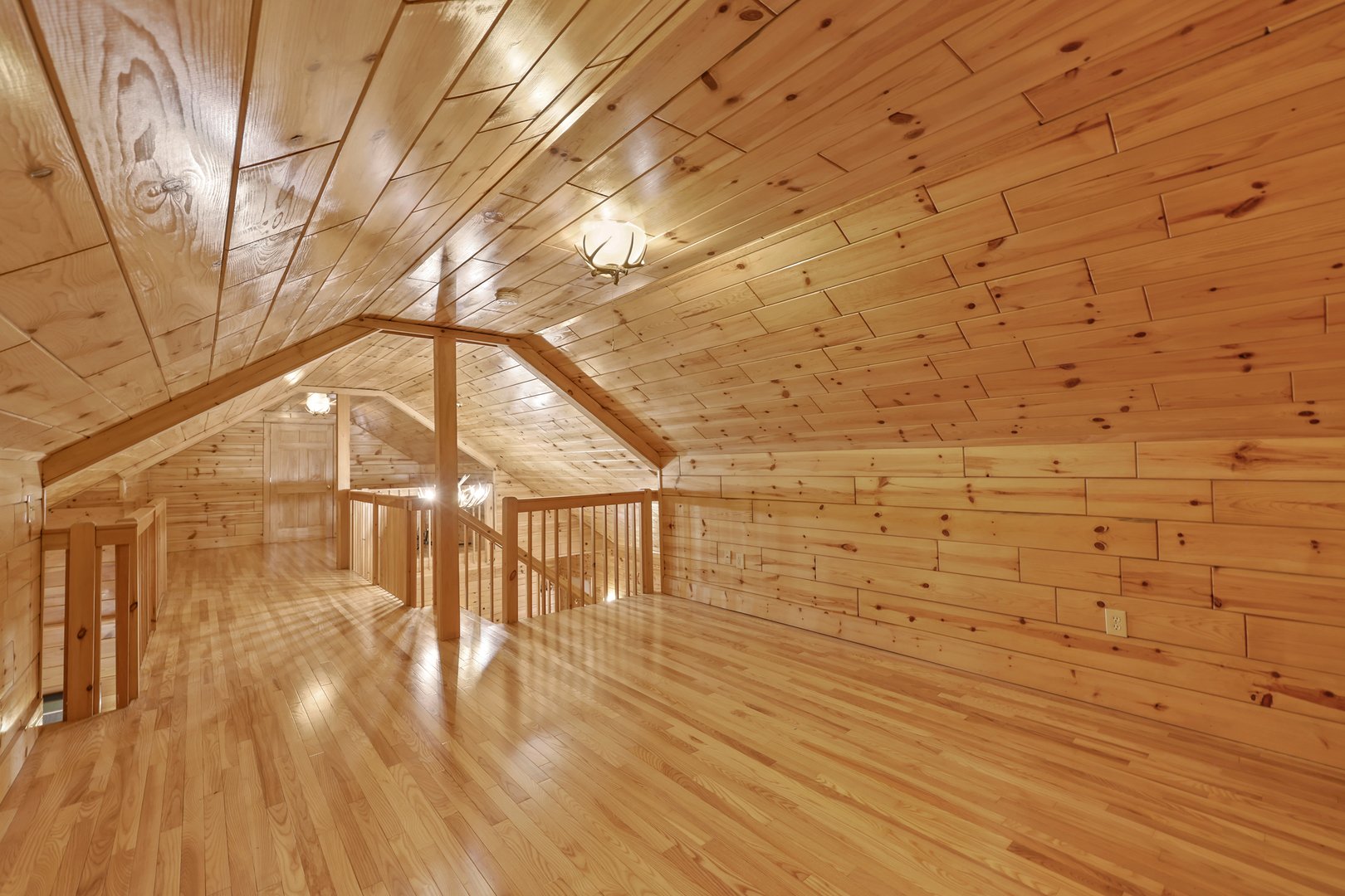 633 E Otis Rd Photo 34