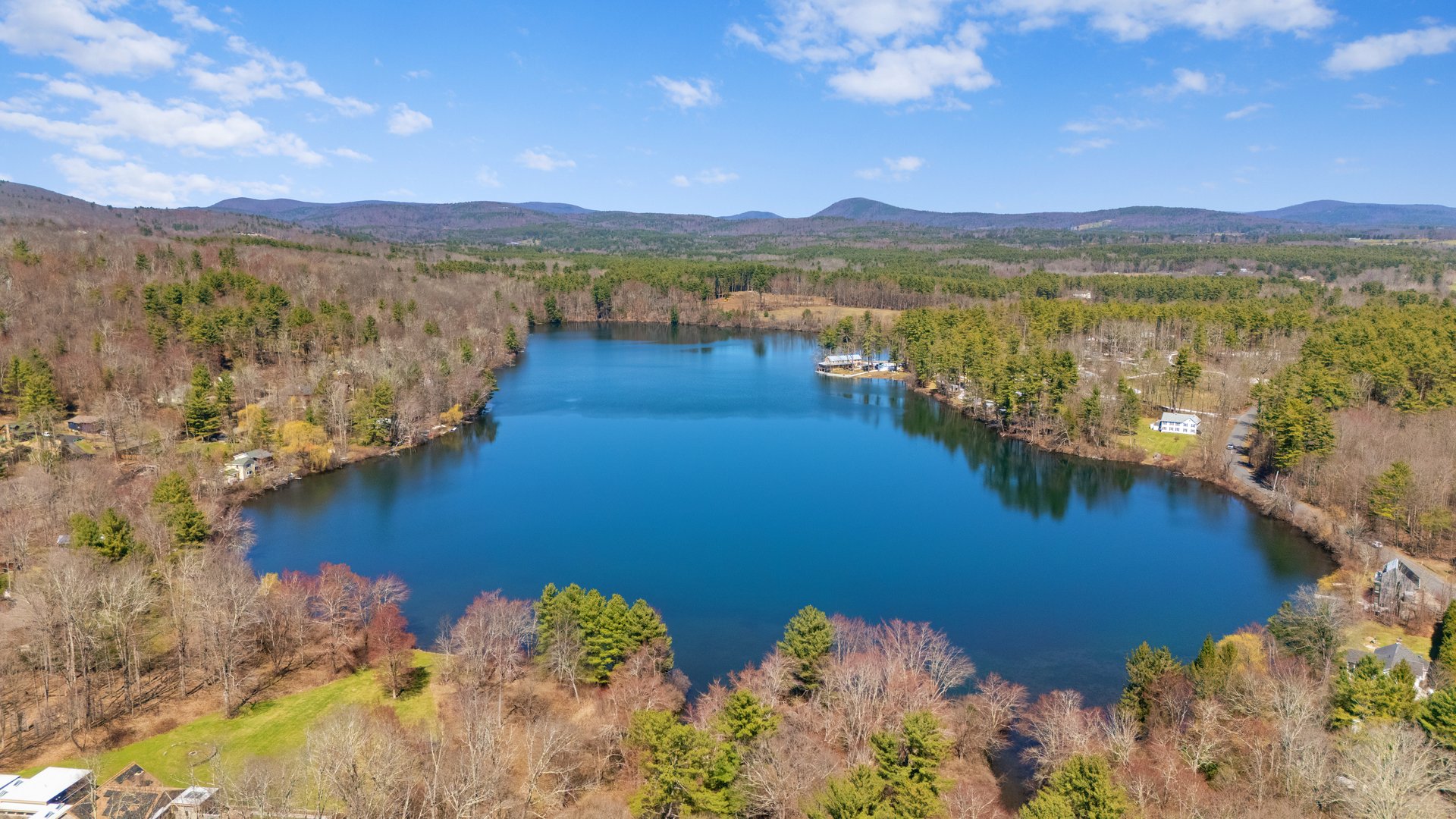 76 Prospect Lake Rd Photo 18