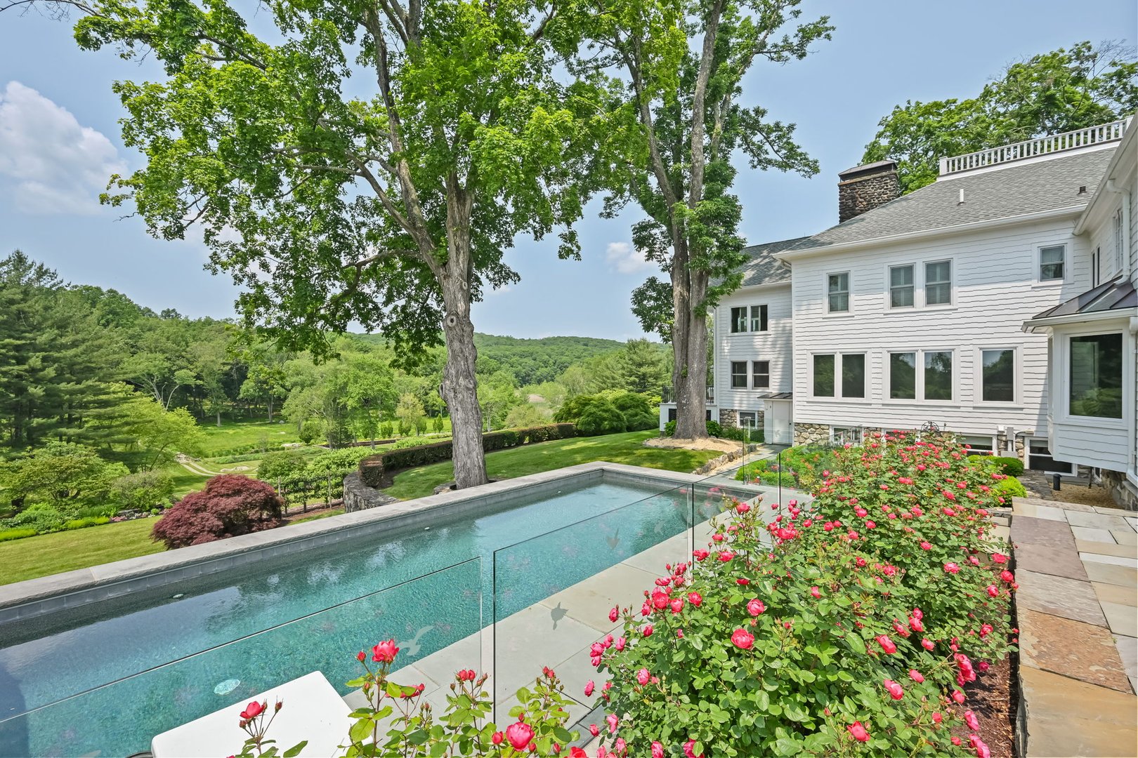 155 Long Ridge Road Photo 3