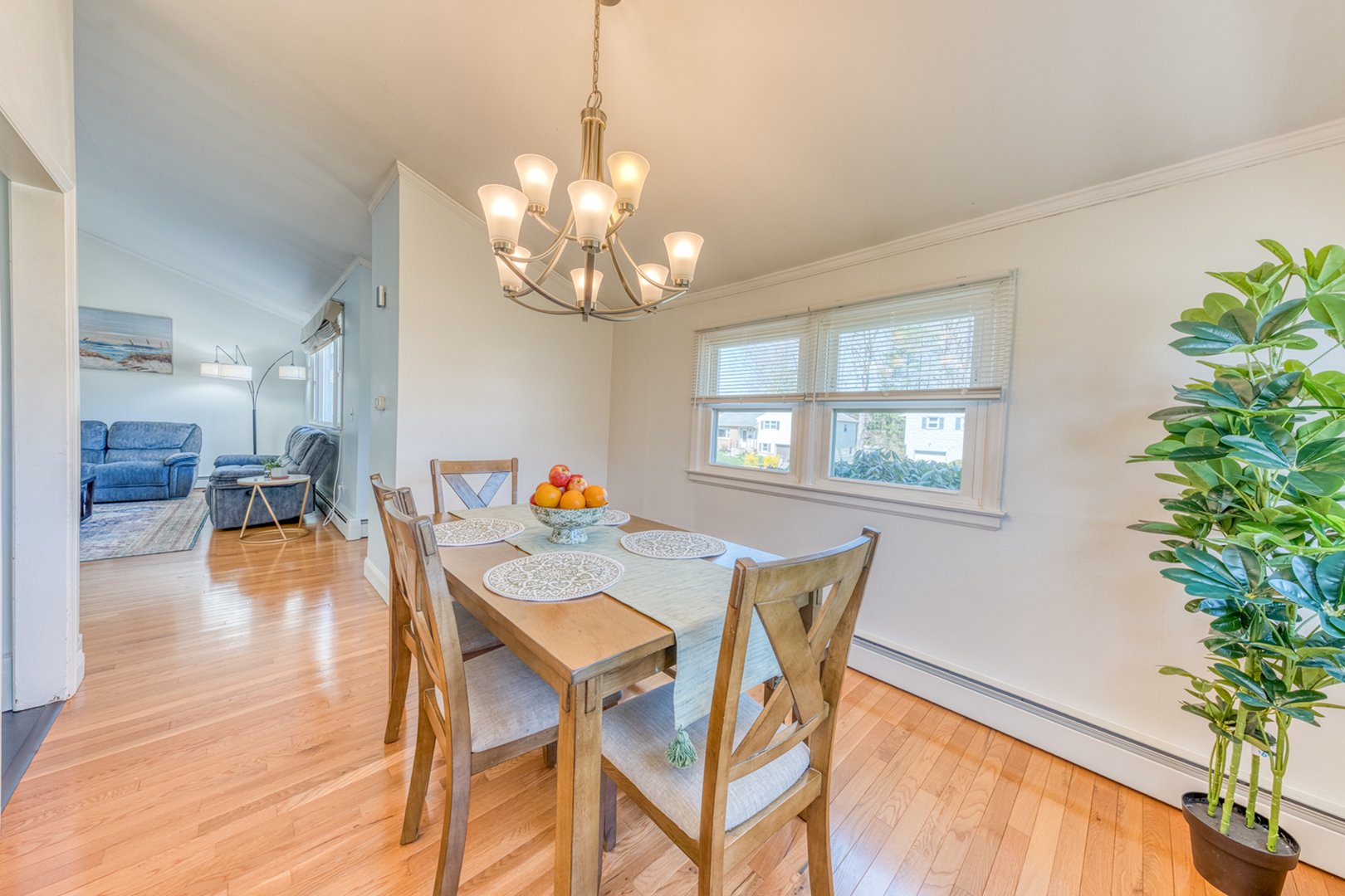 43 Hilldale Road Photo 12