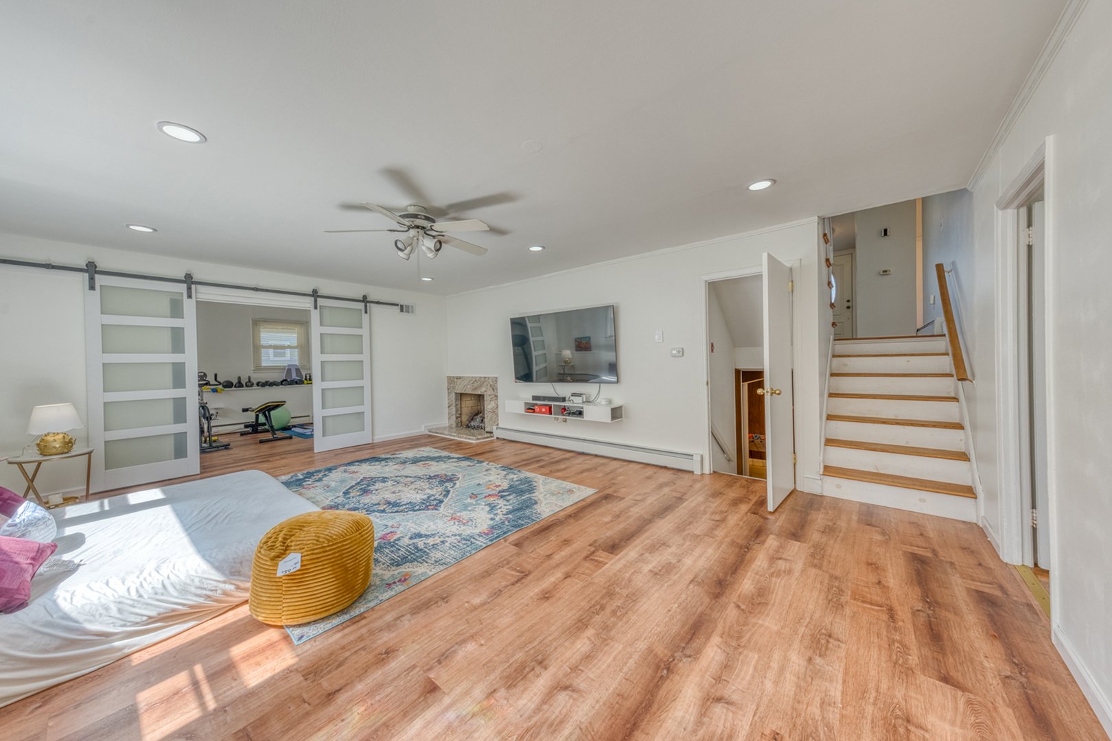 43 Hilldale Road Photo 26