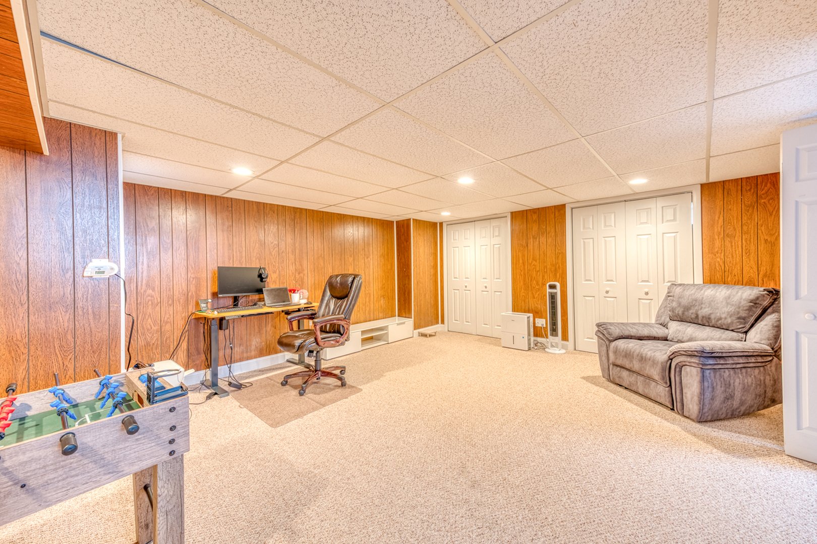 43 Hilldale Road Photo 32