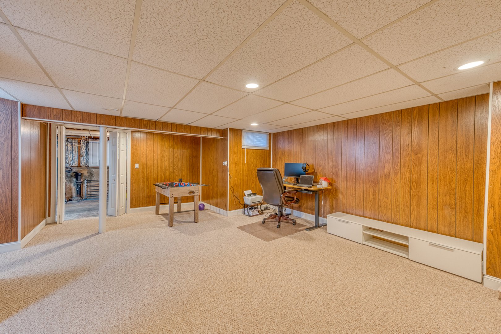 43 Hilldale Road Photo 33