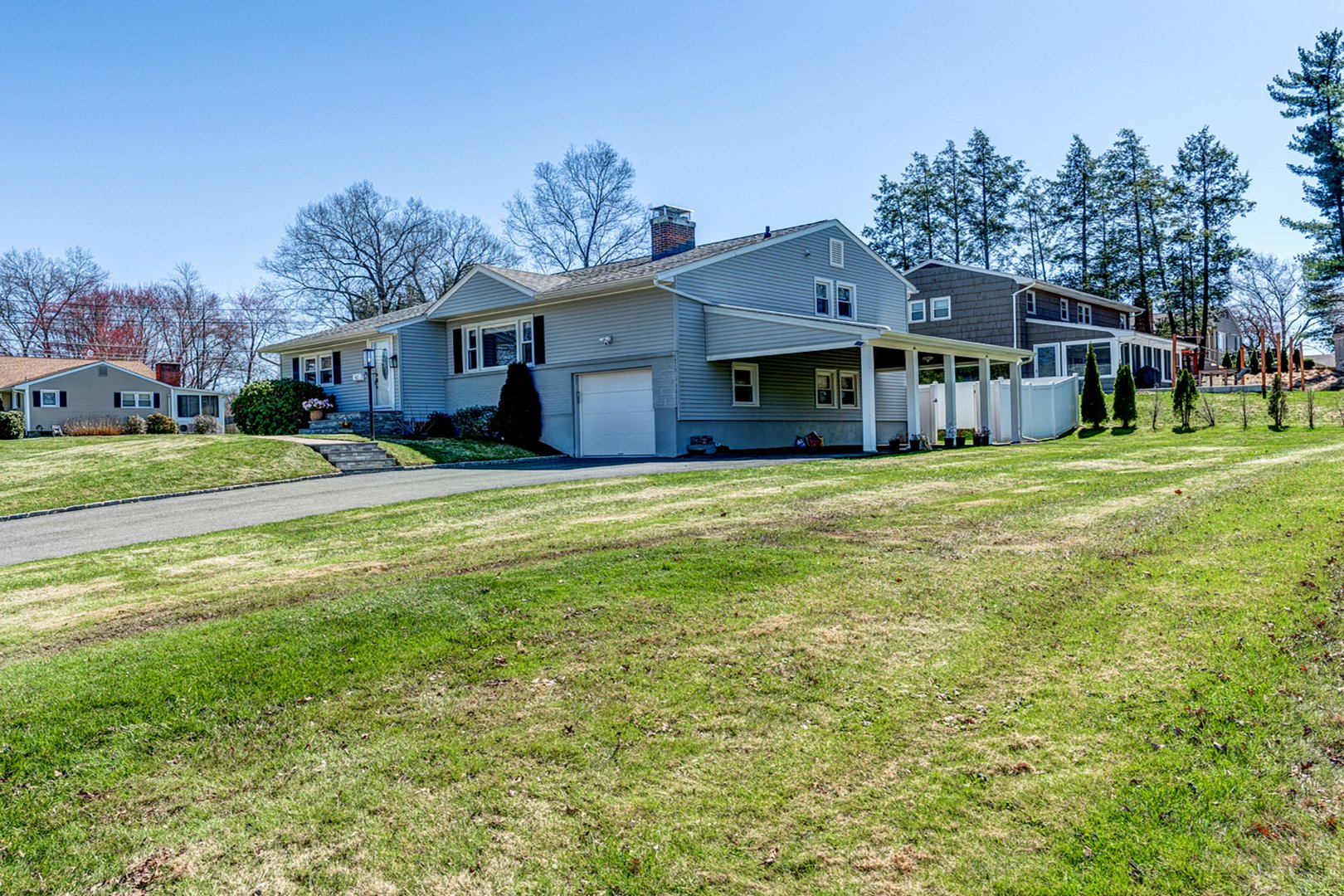 43 Hilldale Road Photo 34