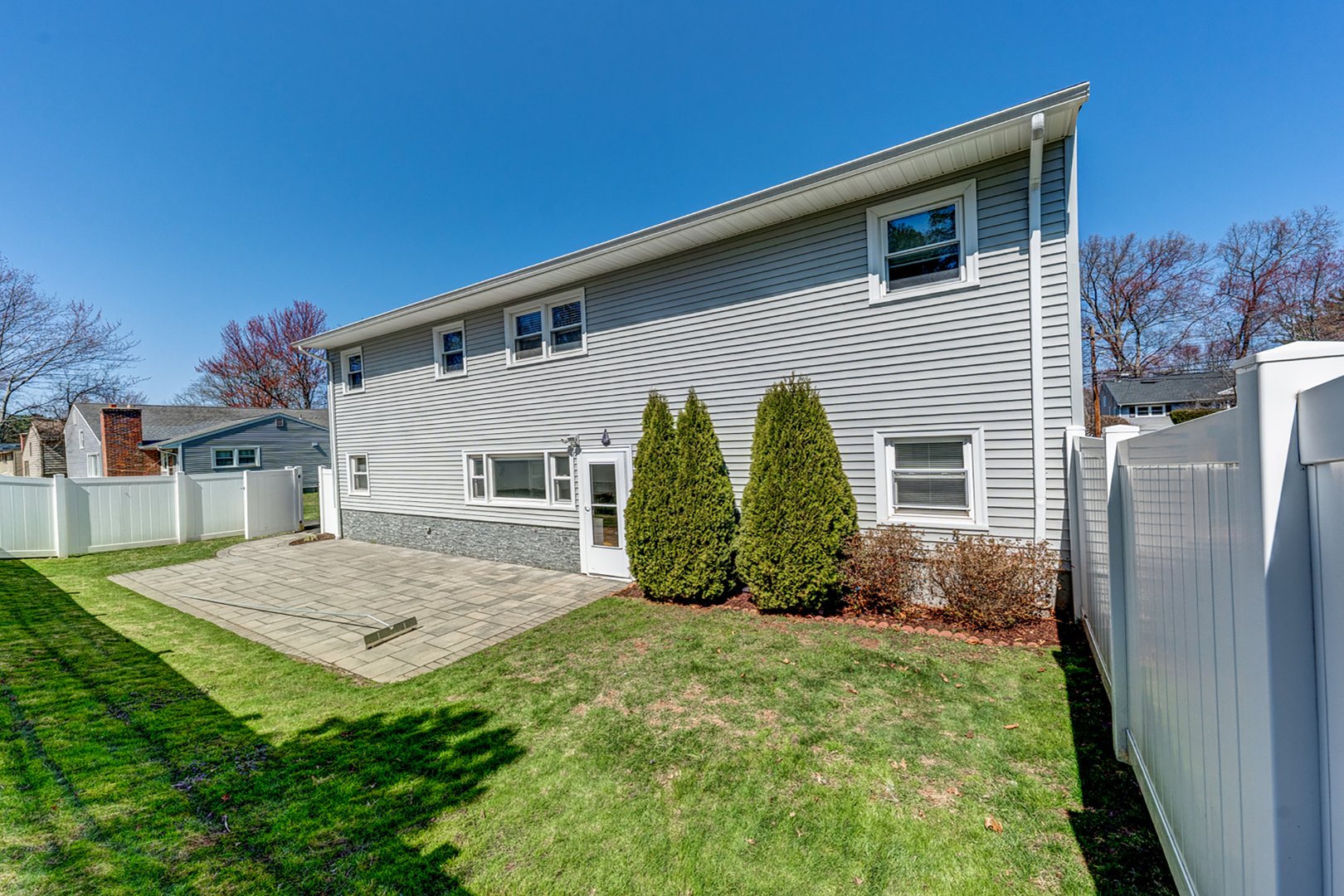 43 Hilldale Road Photo 38