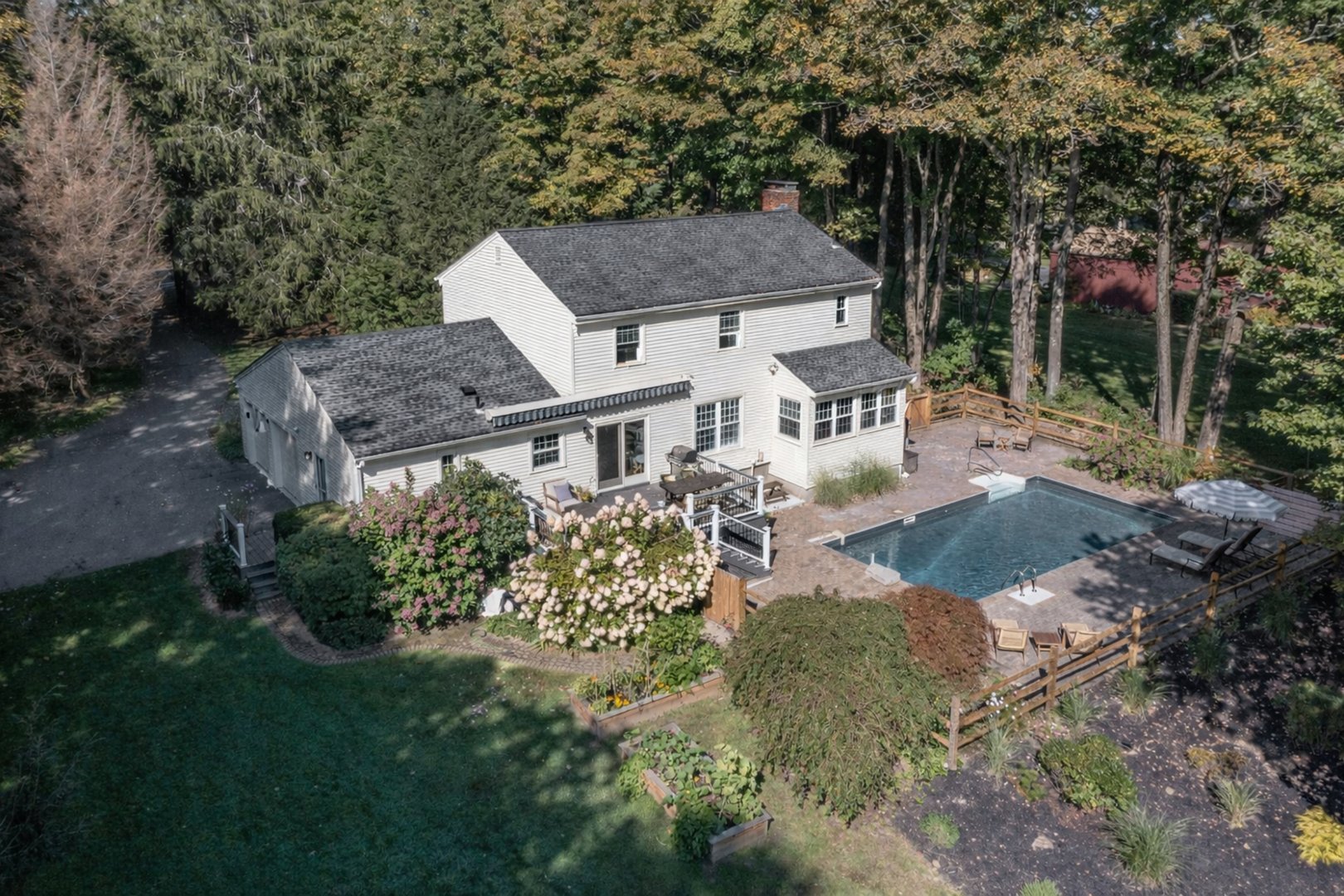 352 Norfolk Road Photo 2