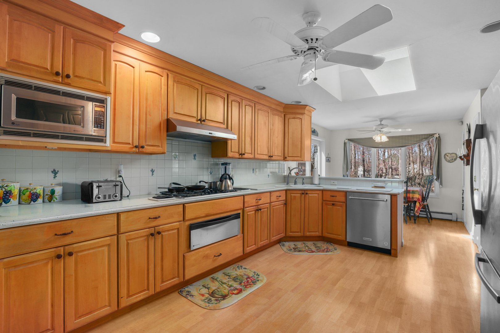 2378 Pine Grove Court Photo 12