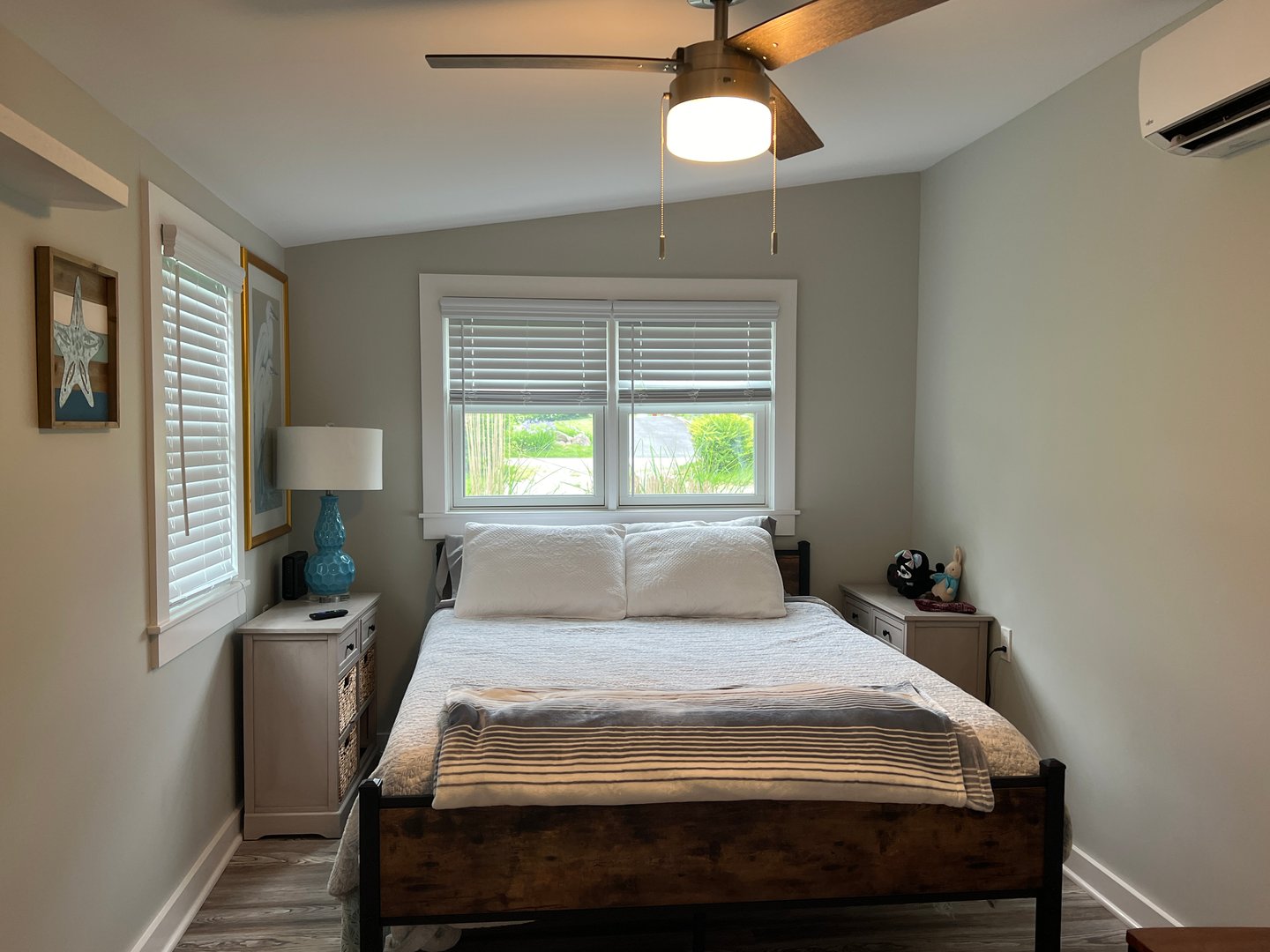 61 Old Black Point Road Photo 14