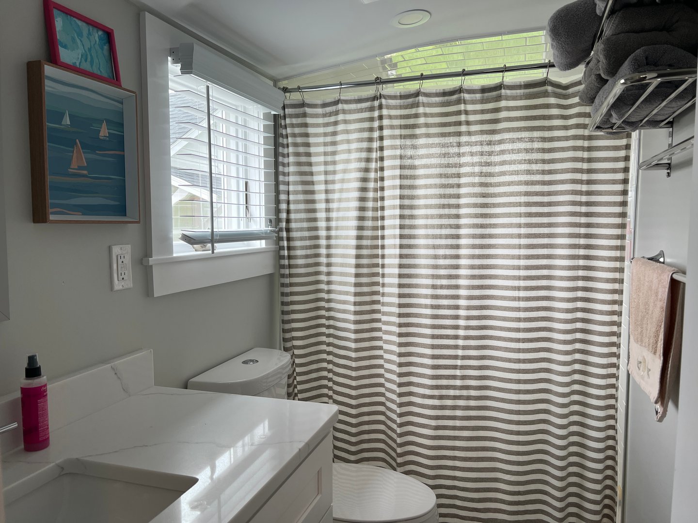 61 Old Black Point Road Photo 15