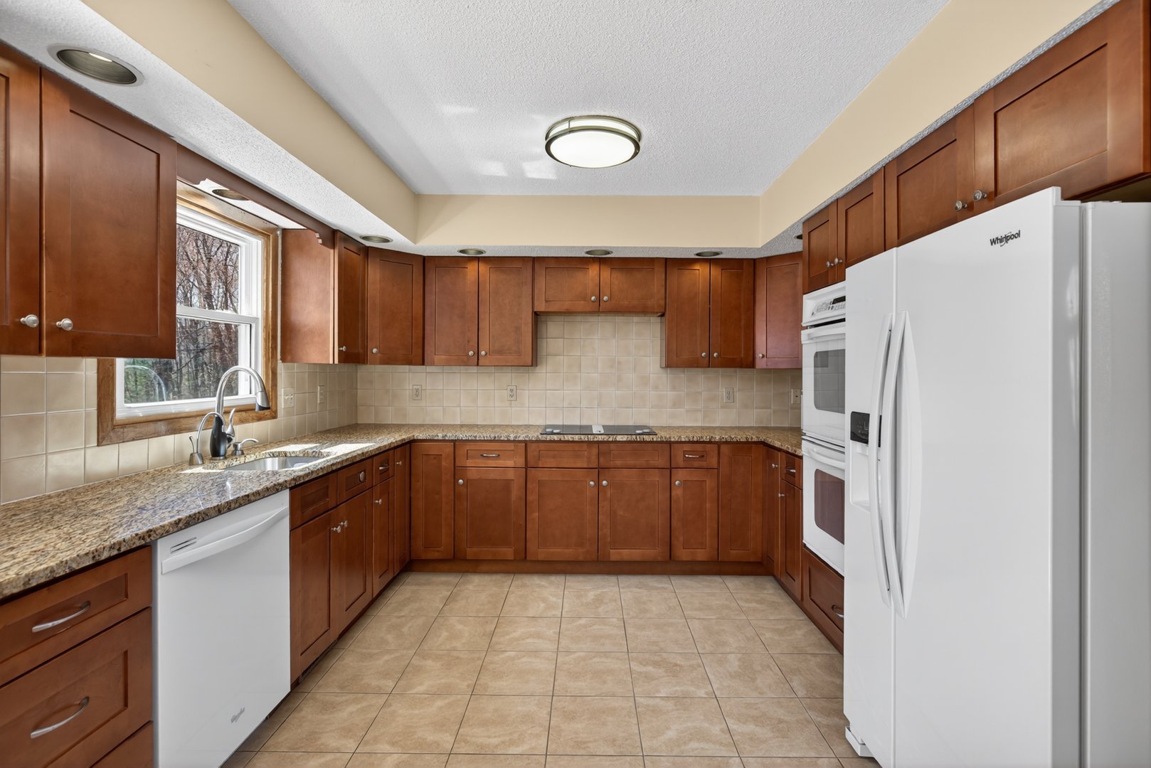 206 West Todd Street Photo 7