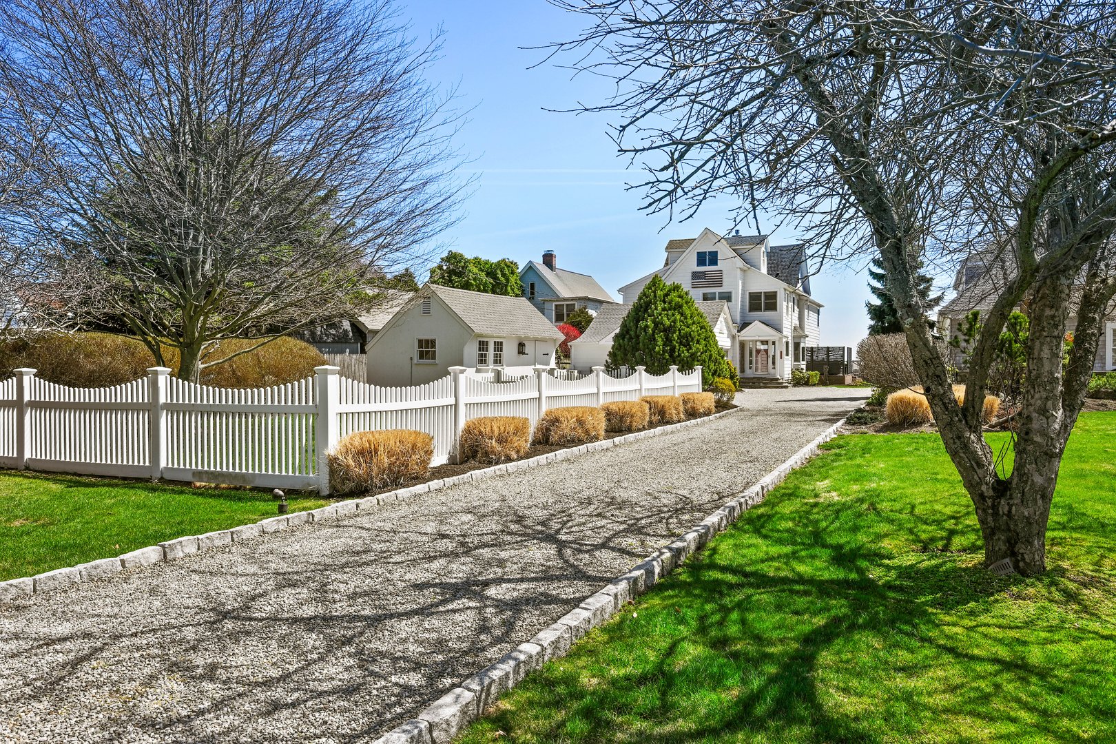 413 Ocean Avenue Photo 3