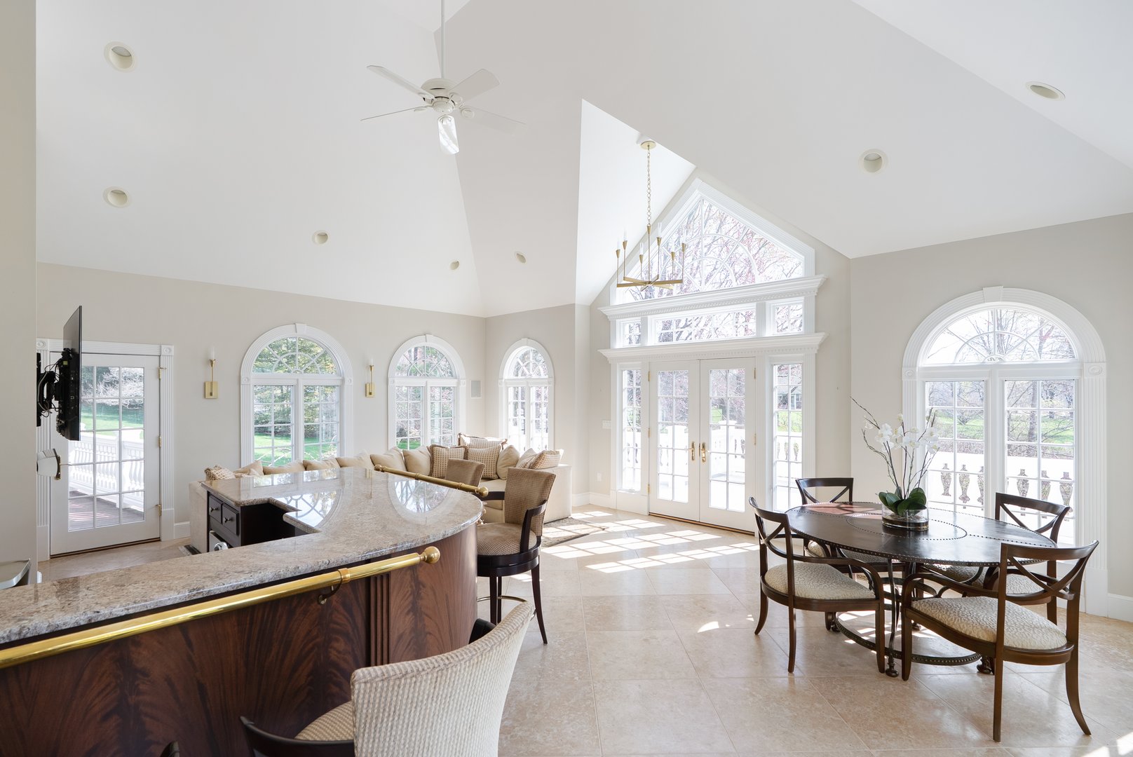 57 Thistledown Photo 7