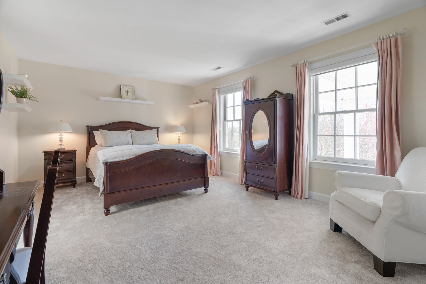 57 Thistledown Photo 23