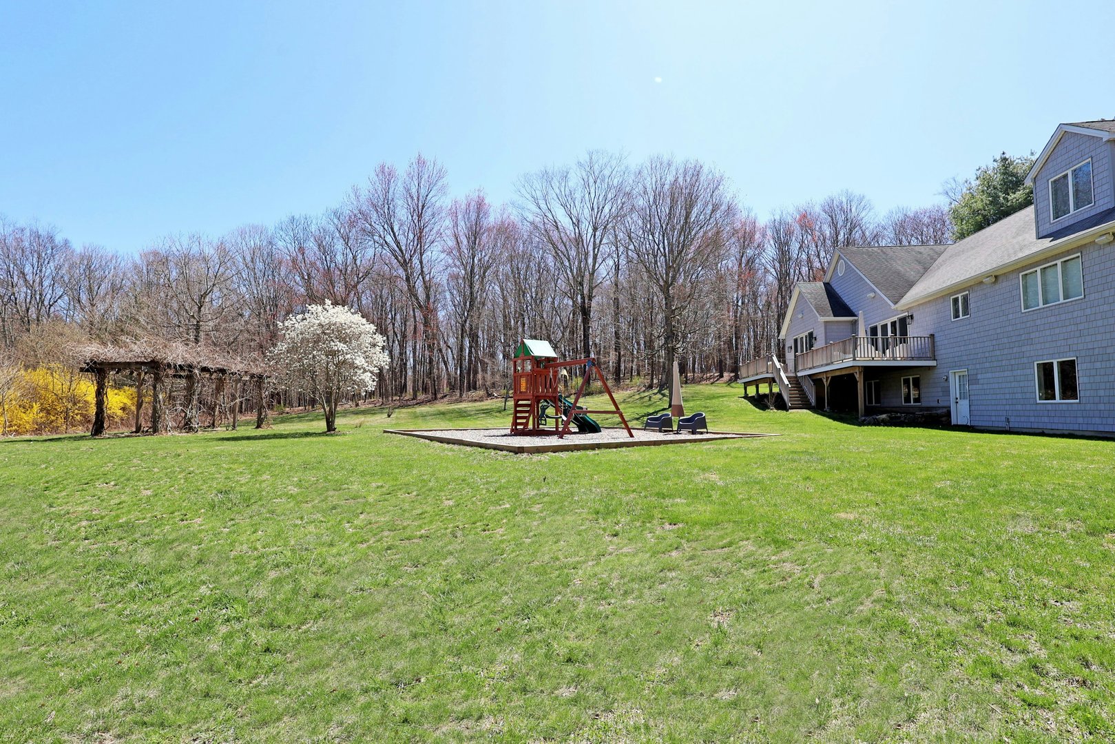 15 Dayton Road Photo 39