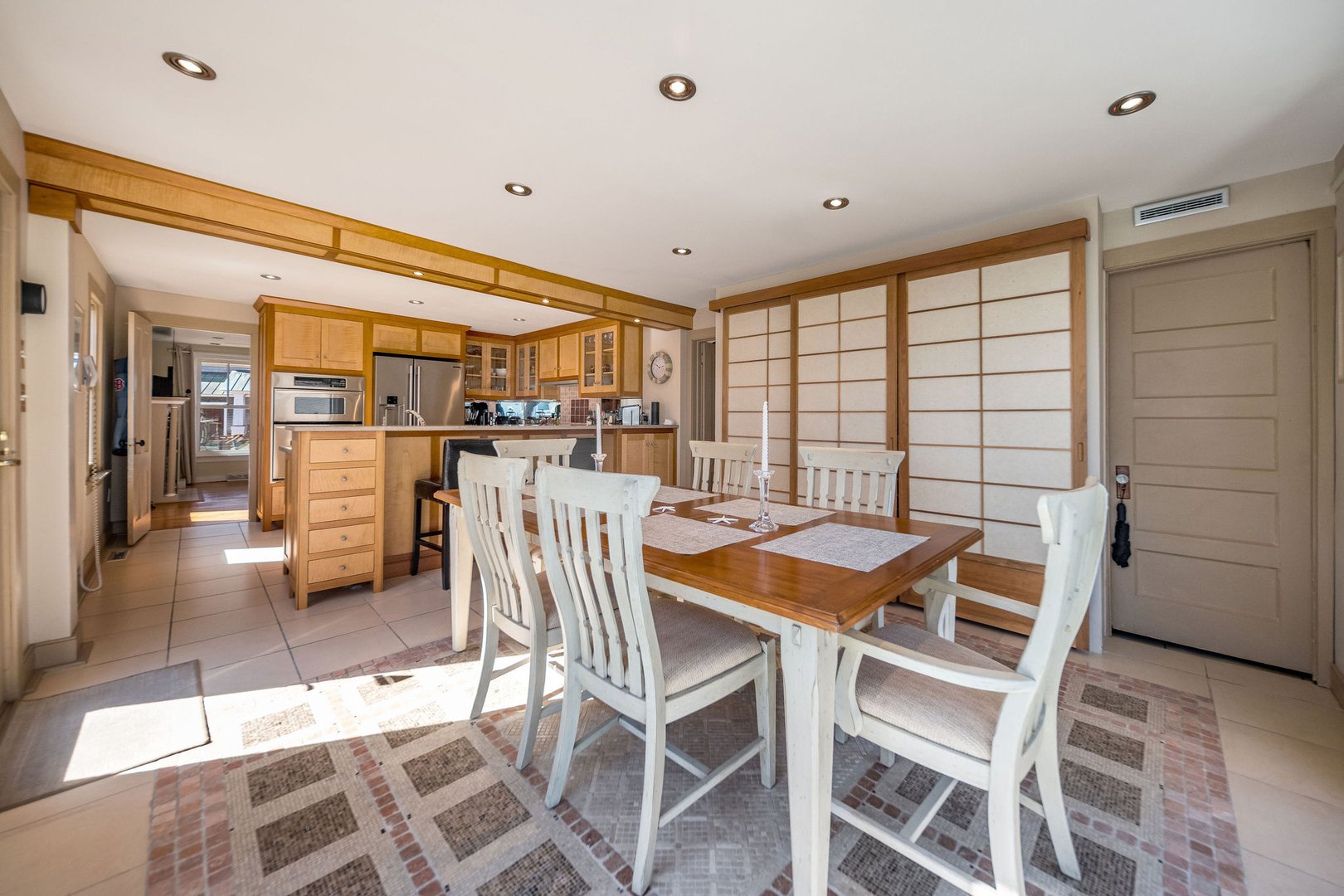 11 Middle Beach Road Photo 13