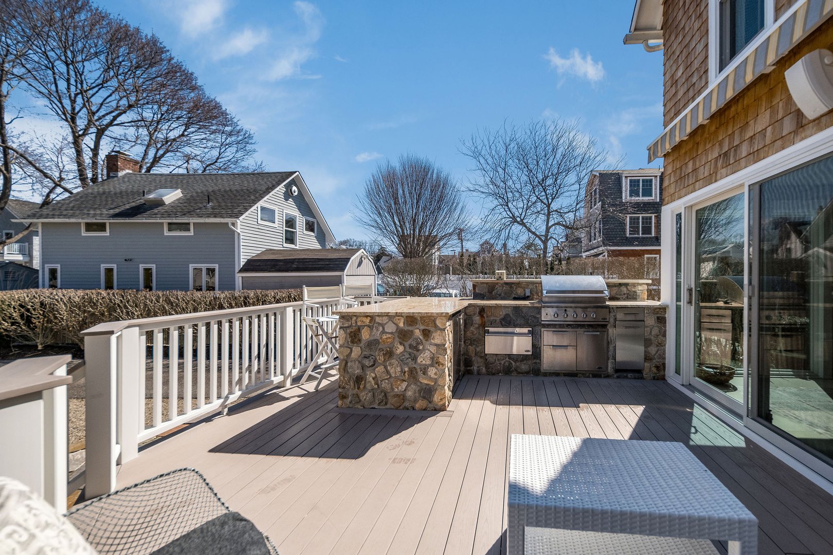 11 Middle Beach Road Photo 23