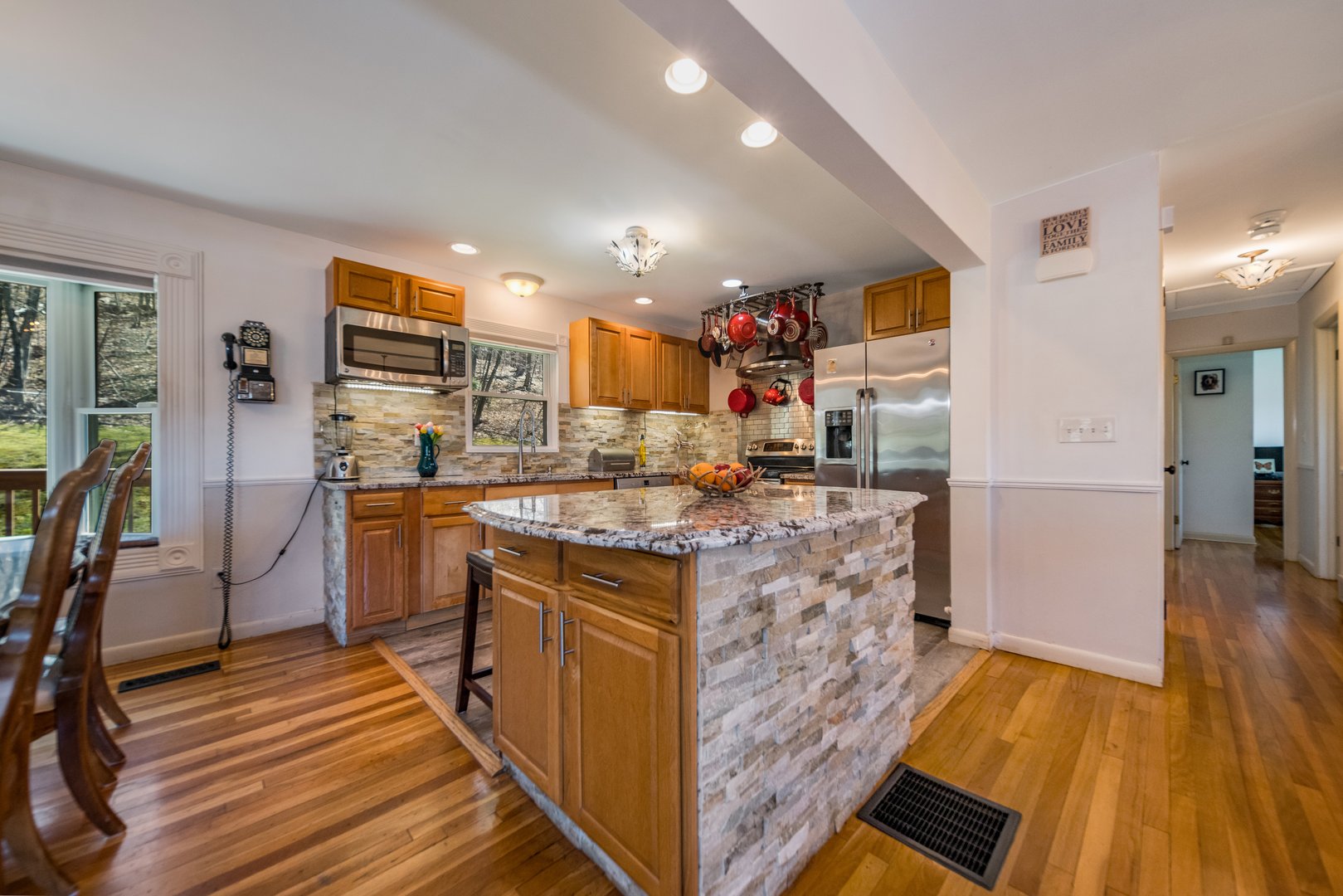 408-r Stage Coach Road Photo 4