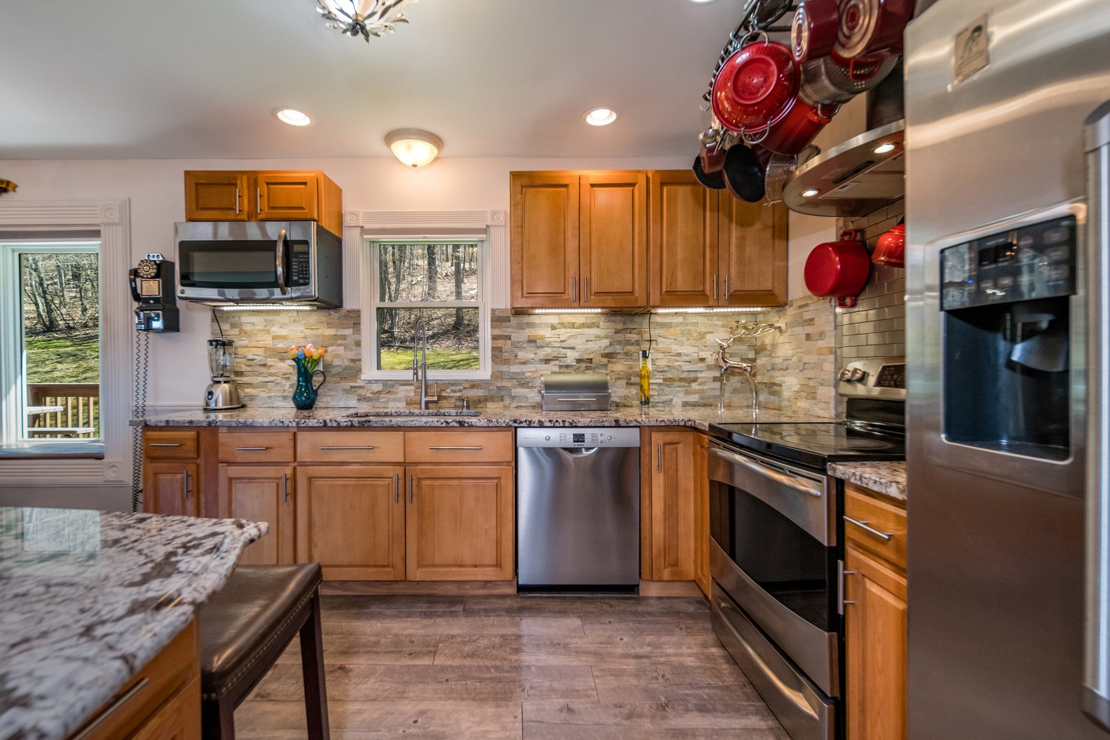 408-r Stage Coach Road Photo 6