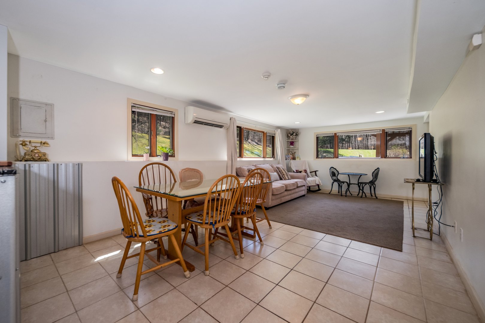 408-r Stage Coach Road Photo 18