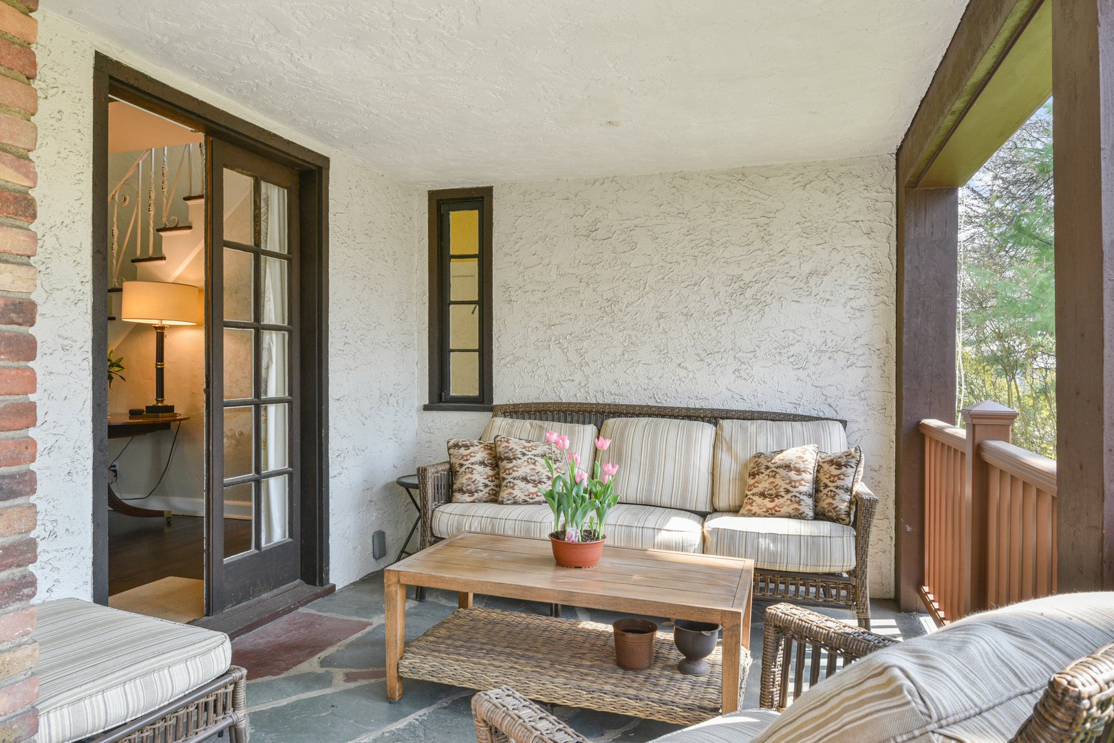 79 Mountain Avenue Photo 16