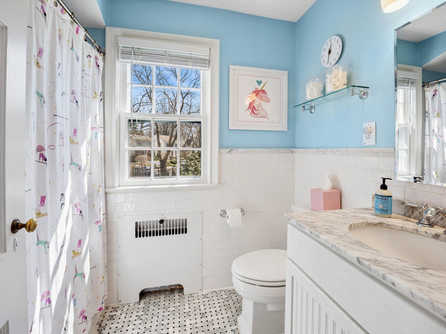 195 Central Parkway Photo 20