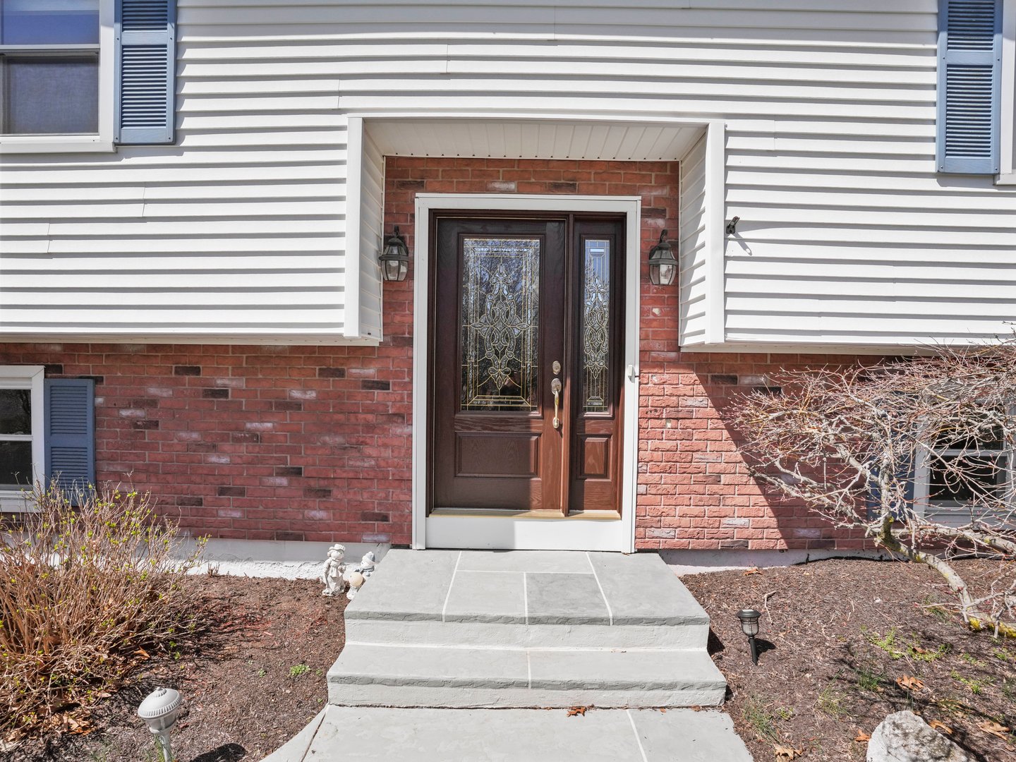 548 Howellton Road Photo 2