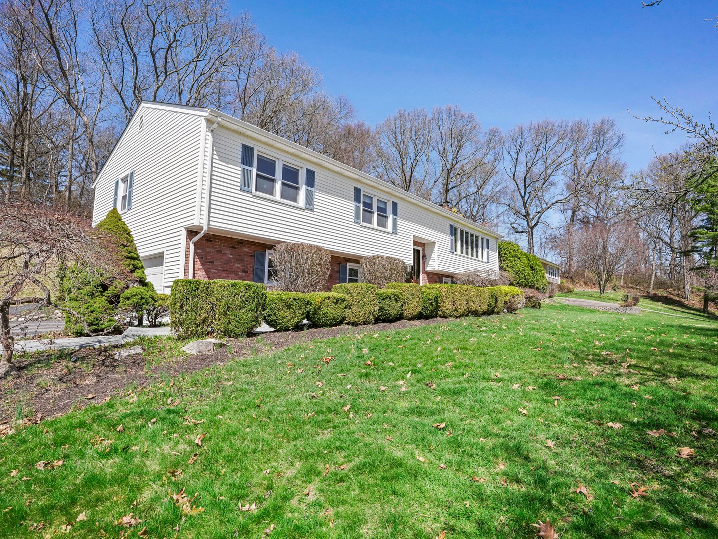 548 Howellton Road Photo 30