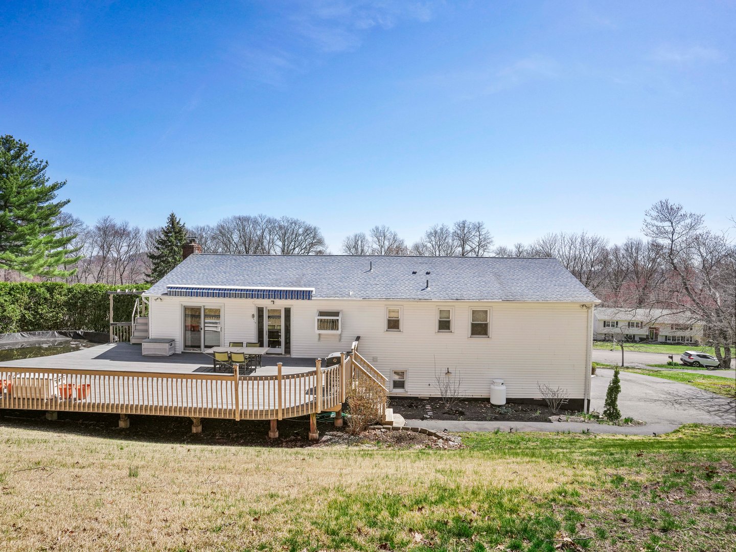 548 Howellton Road Photo 31