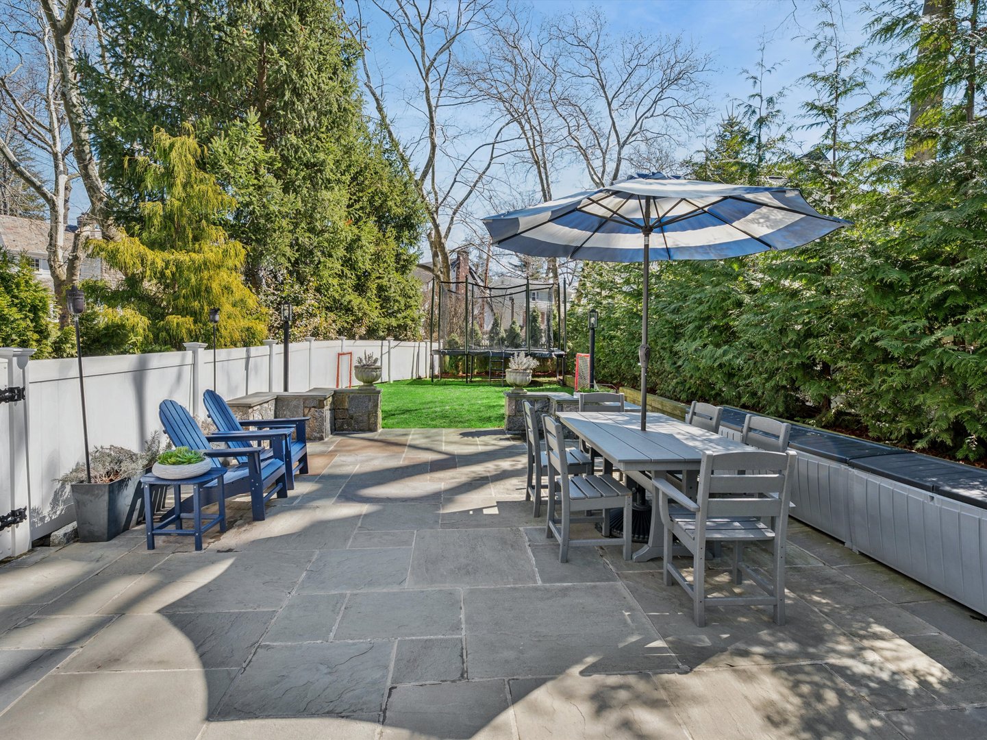 195 Central Parkway Photo 28