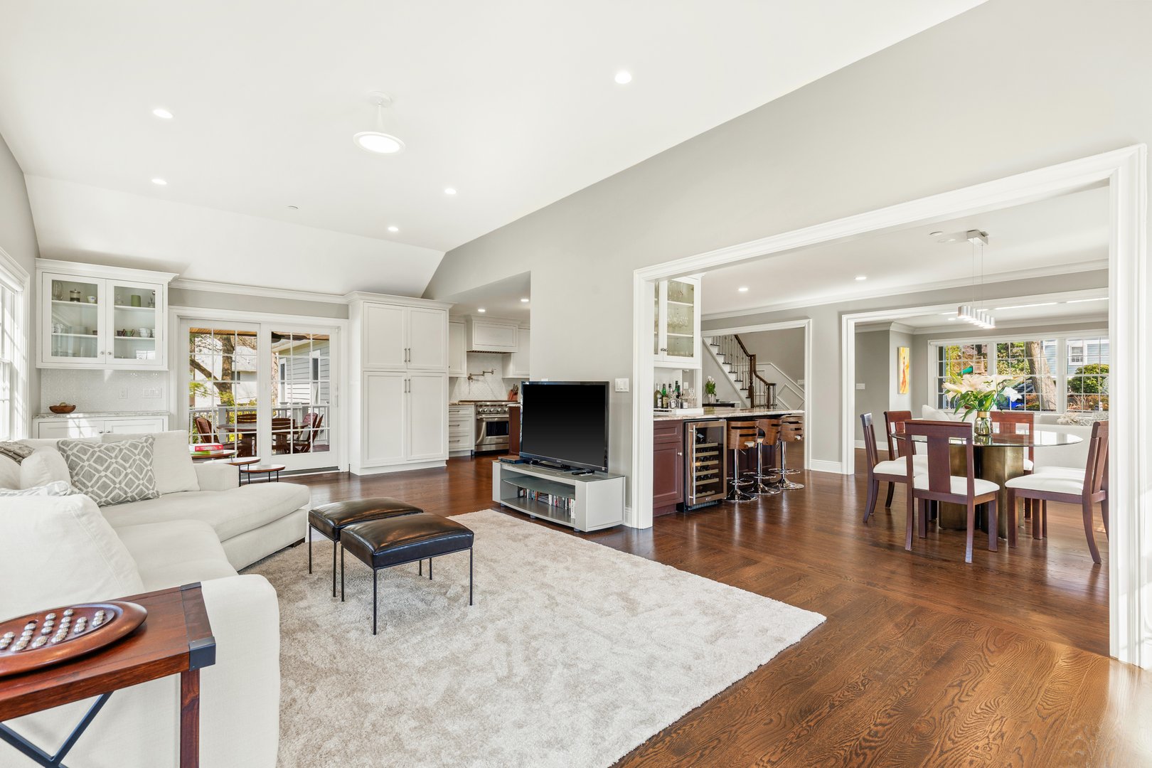 31 Garden Road Photo 12