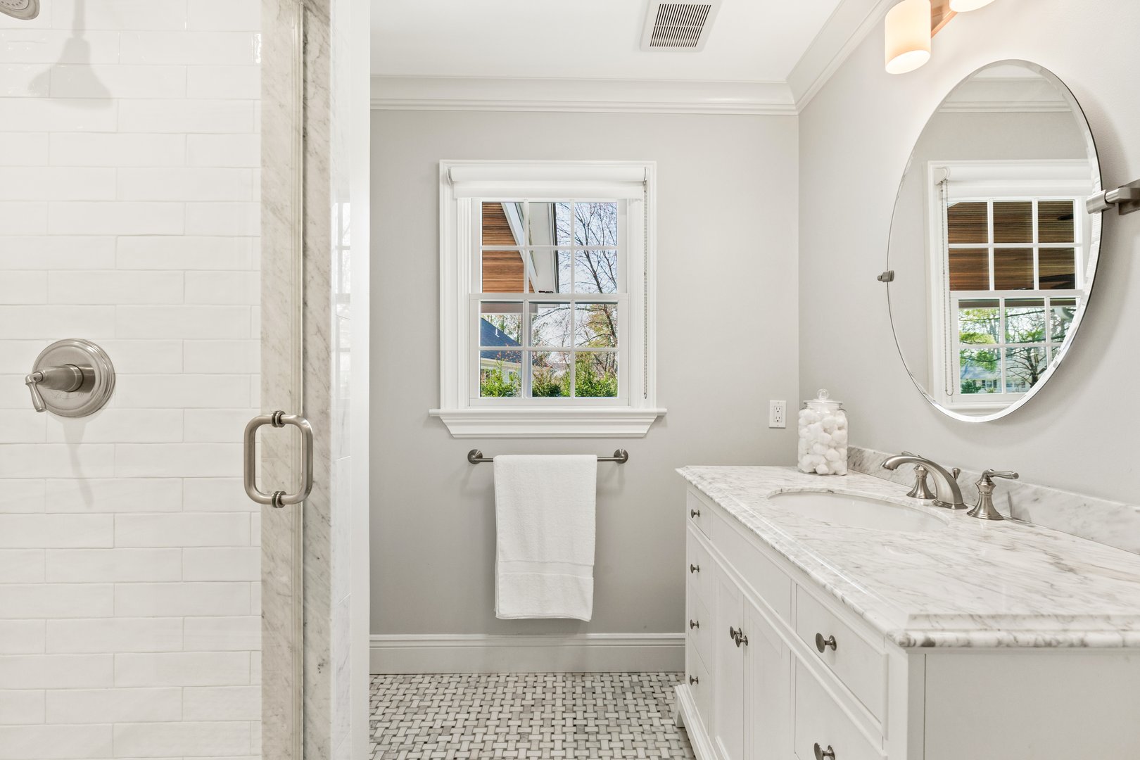 31 Garden Road Photo 18