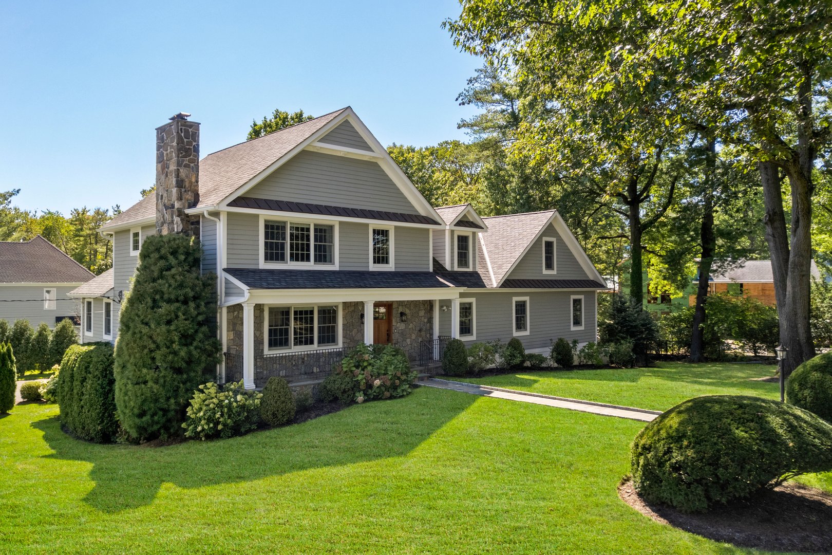 31 Garden Road Photo 2