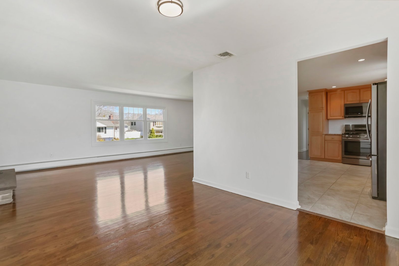 195 Post Oak Road Photo 7