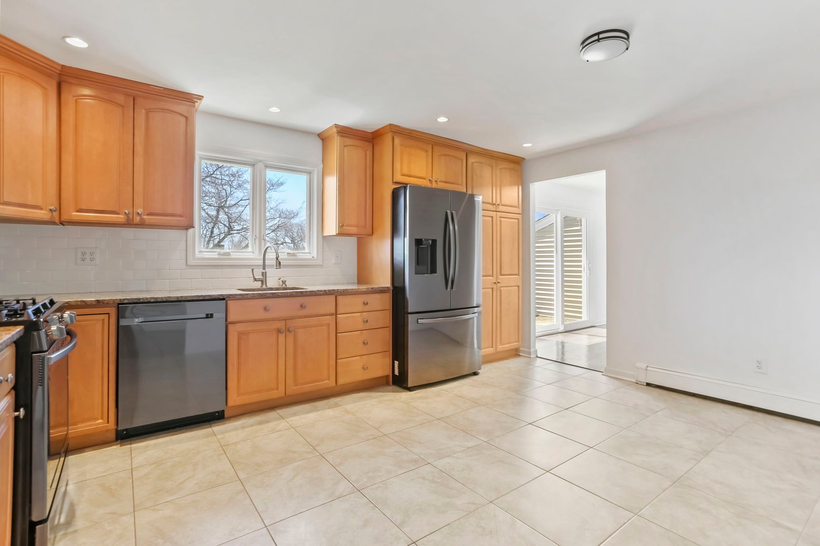 195 Post Oak Road Photo 10