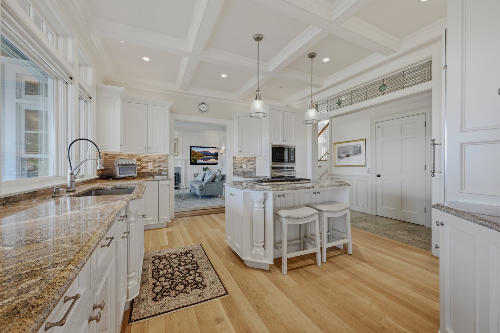 175 River Road Photo 9