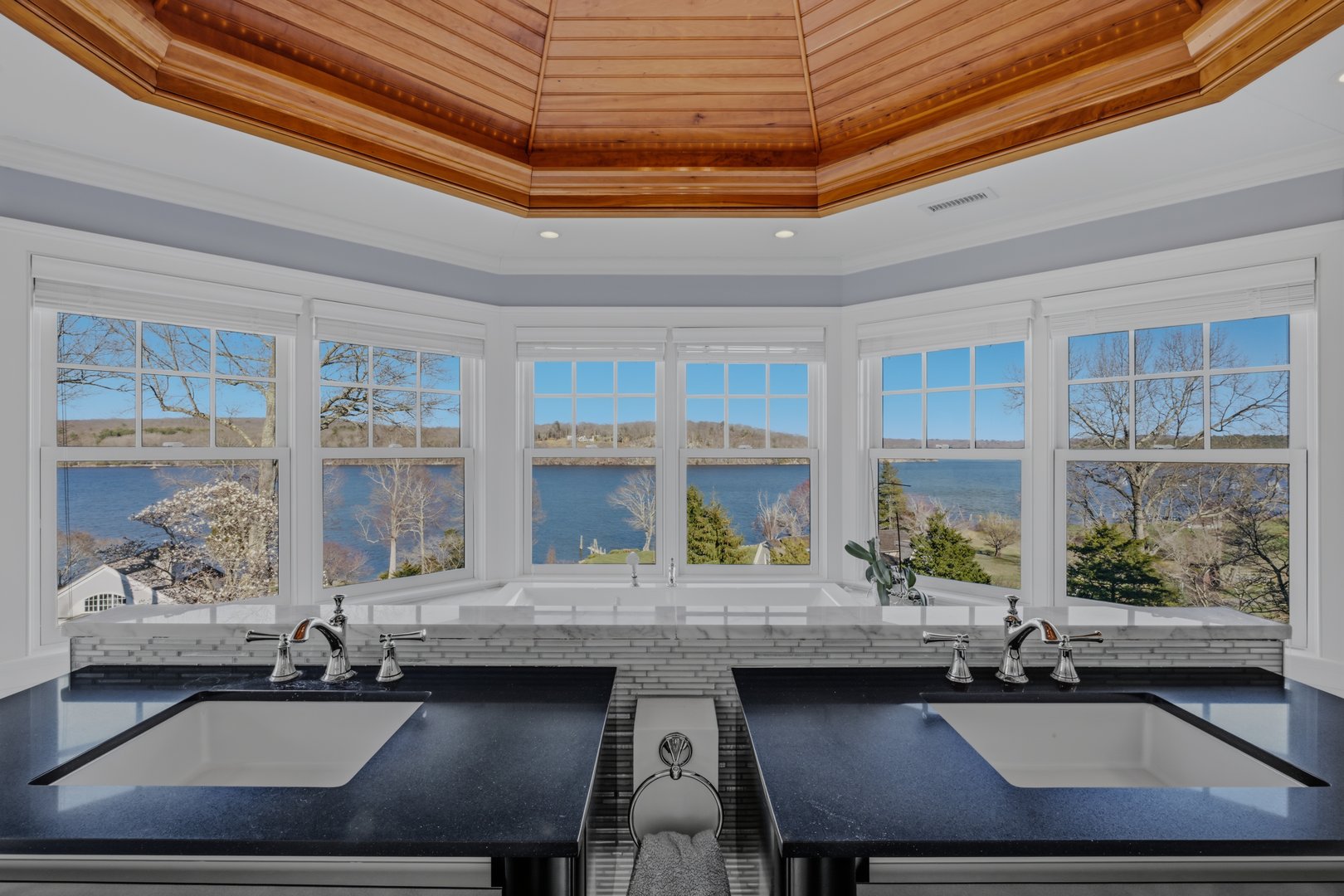 175 River Road Photo 23