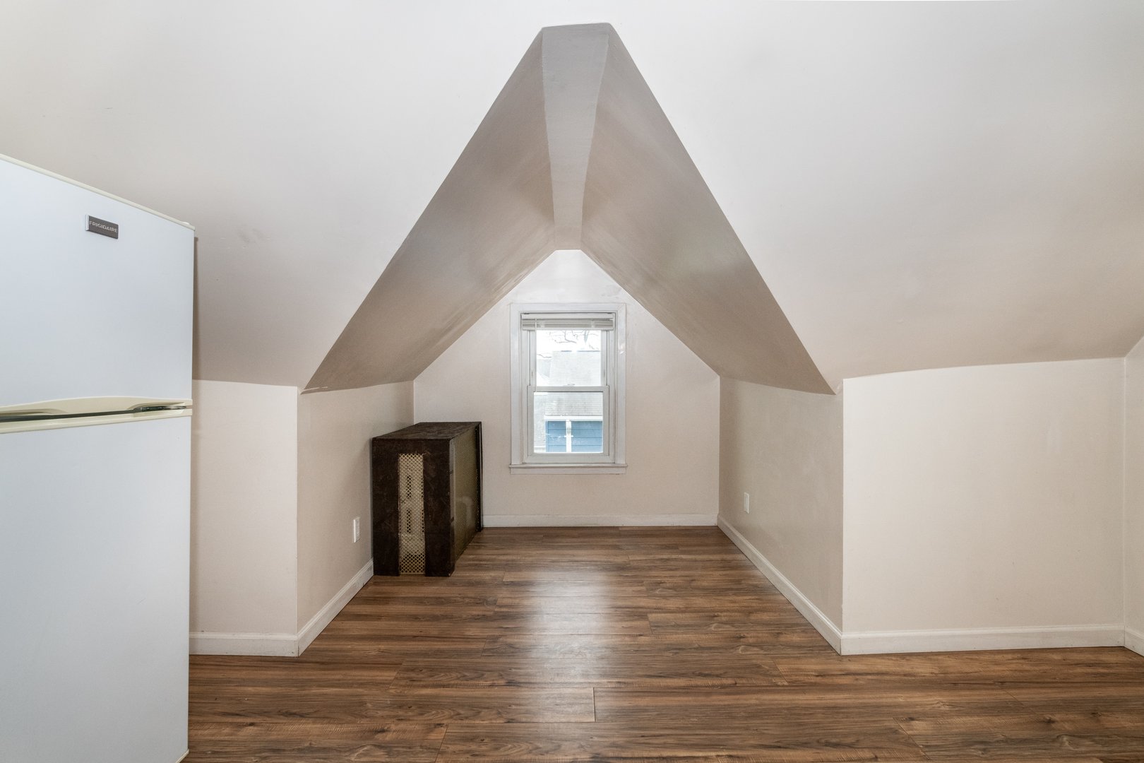 538 Jefferson Avenue Photo 13