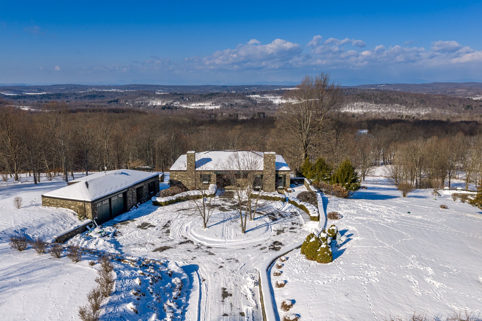 1135 Duell Road Photo 5