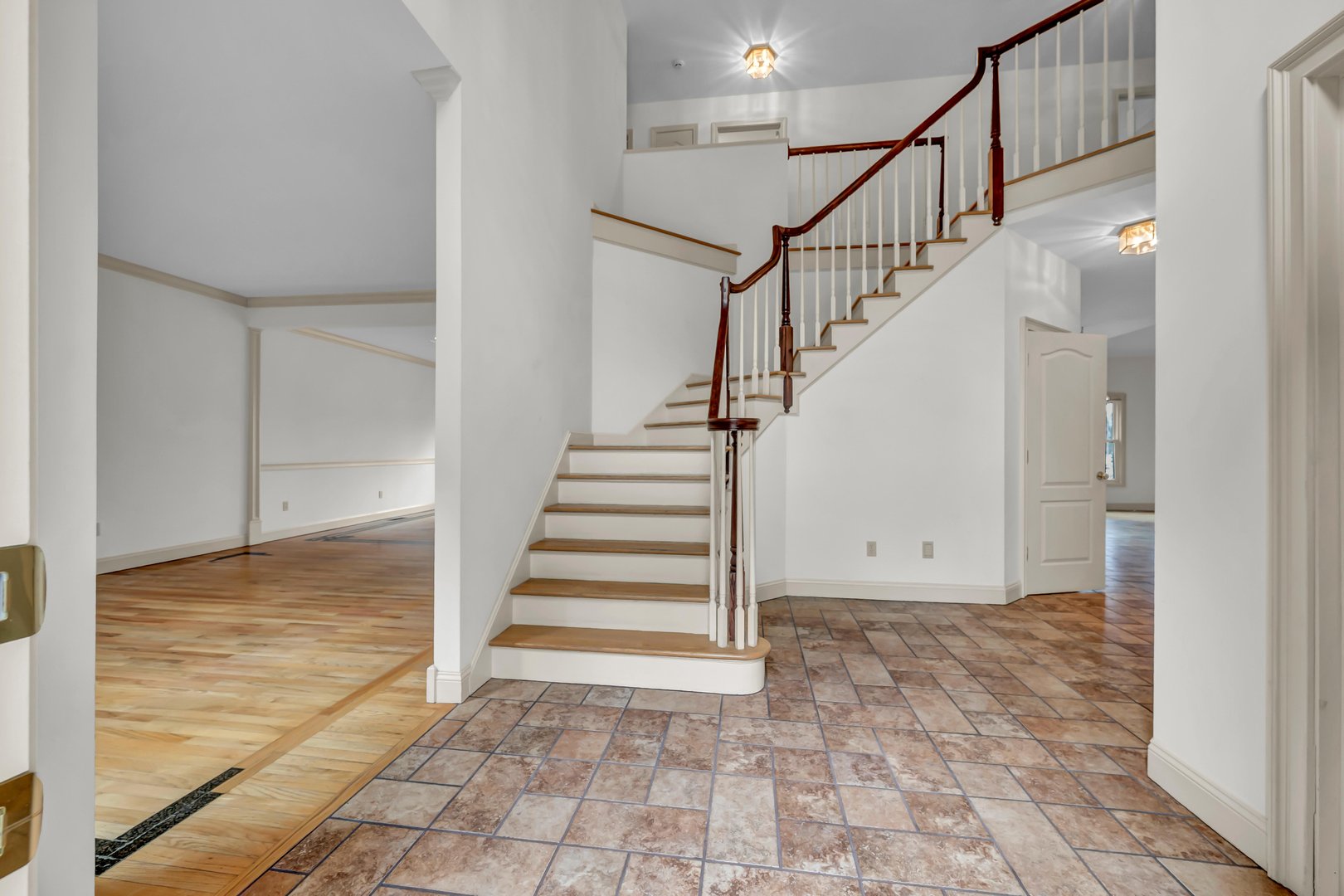 201 Grey Rock Road Photo 8