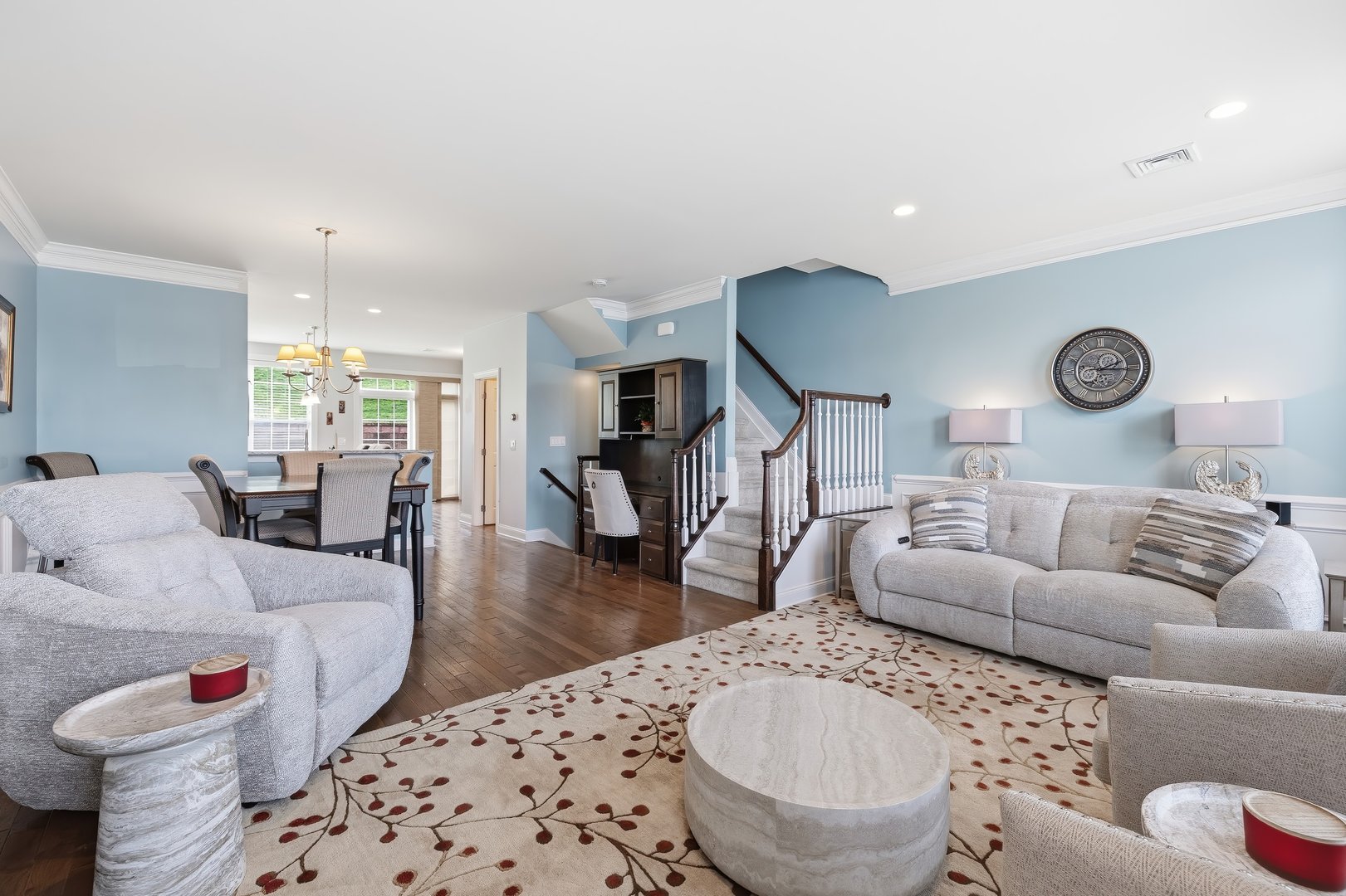 78 Warrington Round #78 Photo 2