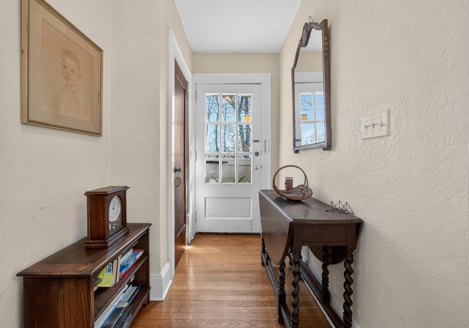 108 Summit Avenue Photo 3