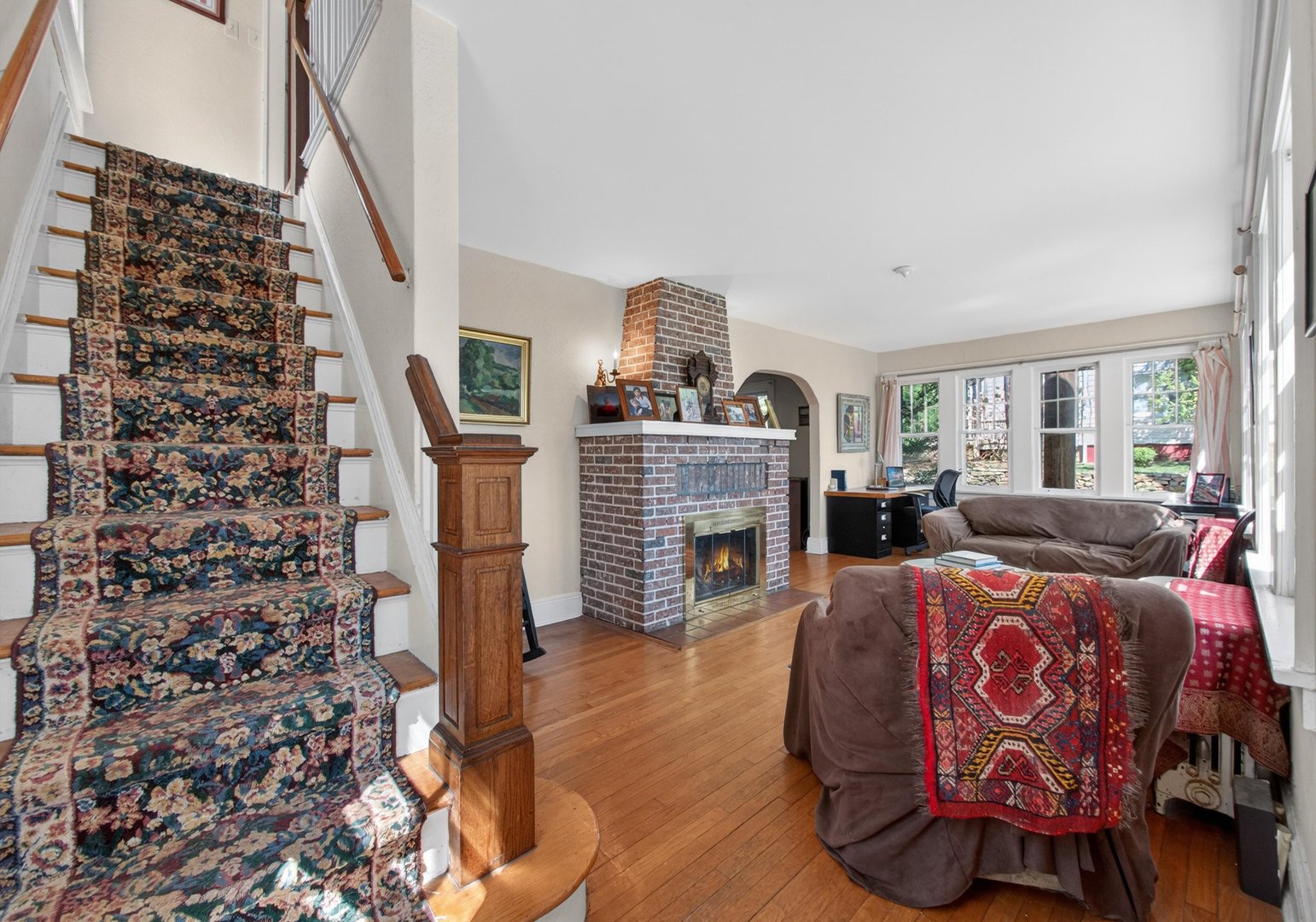 108 Summit Avenue Photo 4